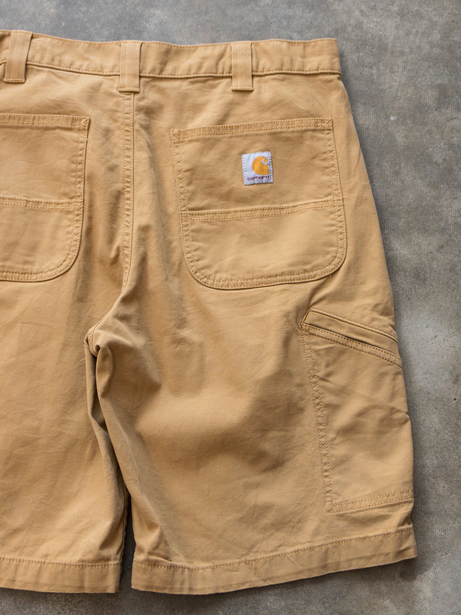 Vintage Tan Carhartt Work Shorts (W34)