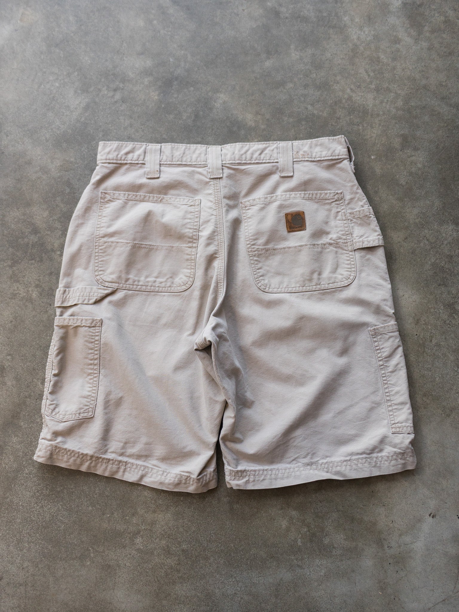 Vintage Beige Carhartt Carpenter Shorts (W34)