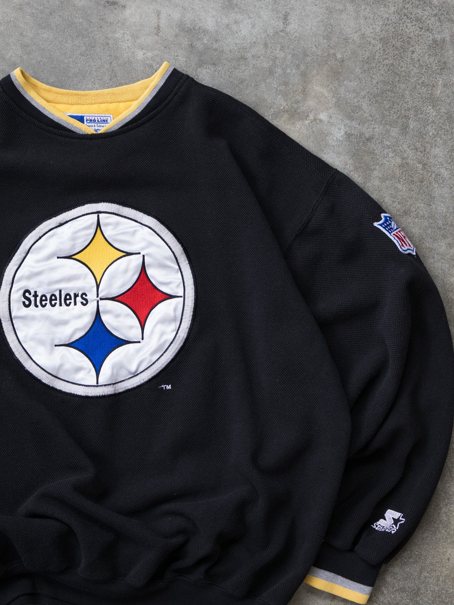 Vintage Pittsburgh Steelers Waffle Knit Sweatshirt (XL)