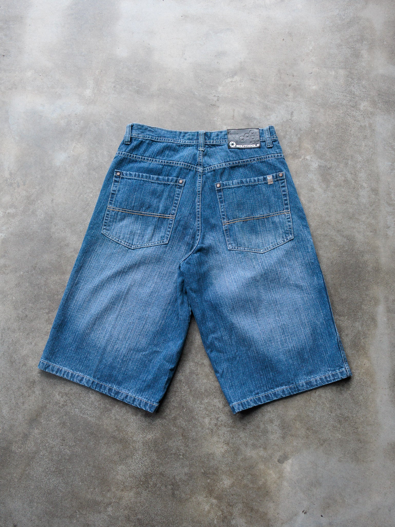 Vintage 00s Mid Wash Southpole Denim Shorts (W34)