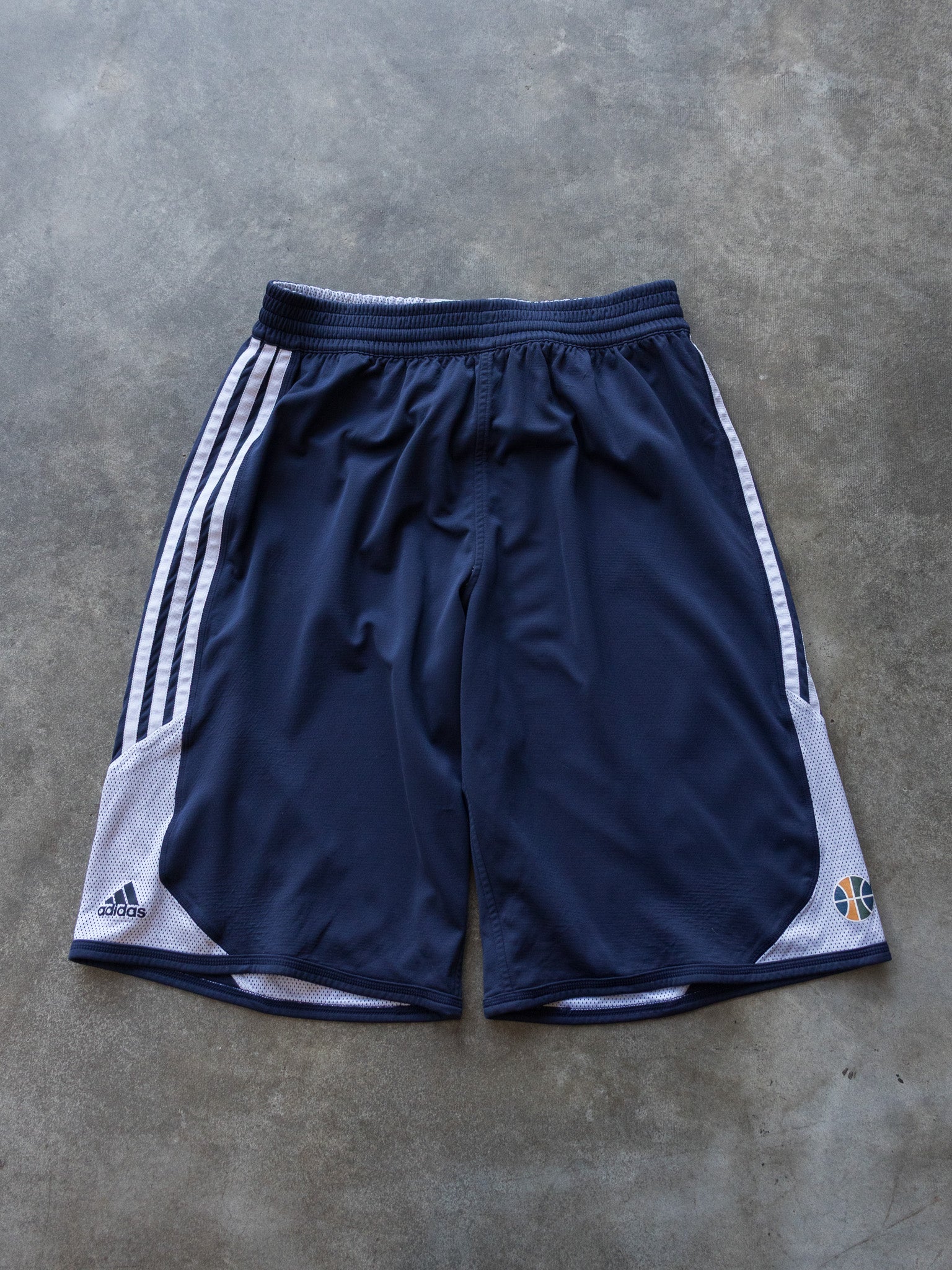 Vintage Adidas Utah Jazz Basketball Shorts (XL)