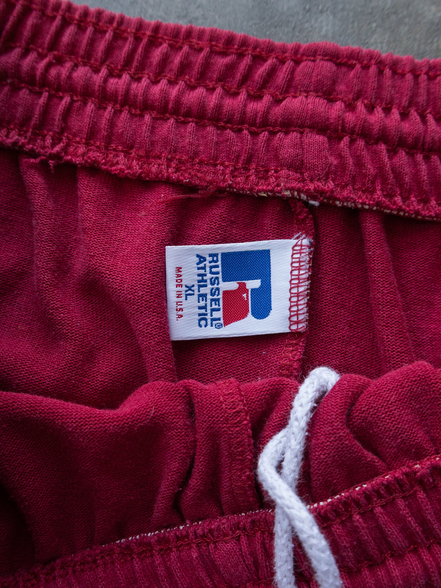 Vintage 90s Russell Athletic Sweat Shorts (XL)