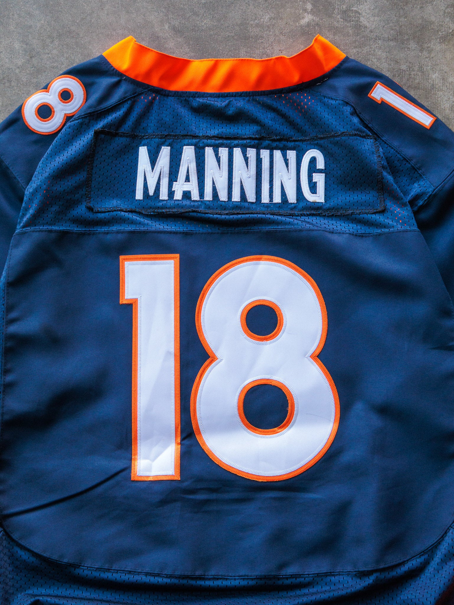 Vintage Nike Denver Broncos Peyton Manning NFL Jersey (2XL)