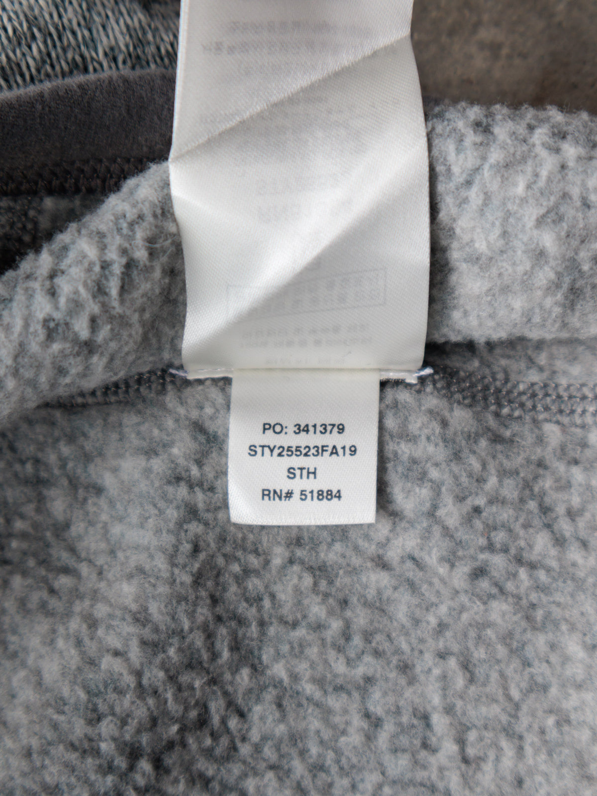 Grey Patagonia Fleece Quarter Zip (2XL)