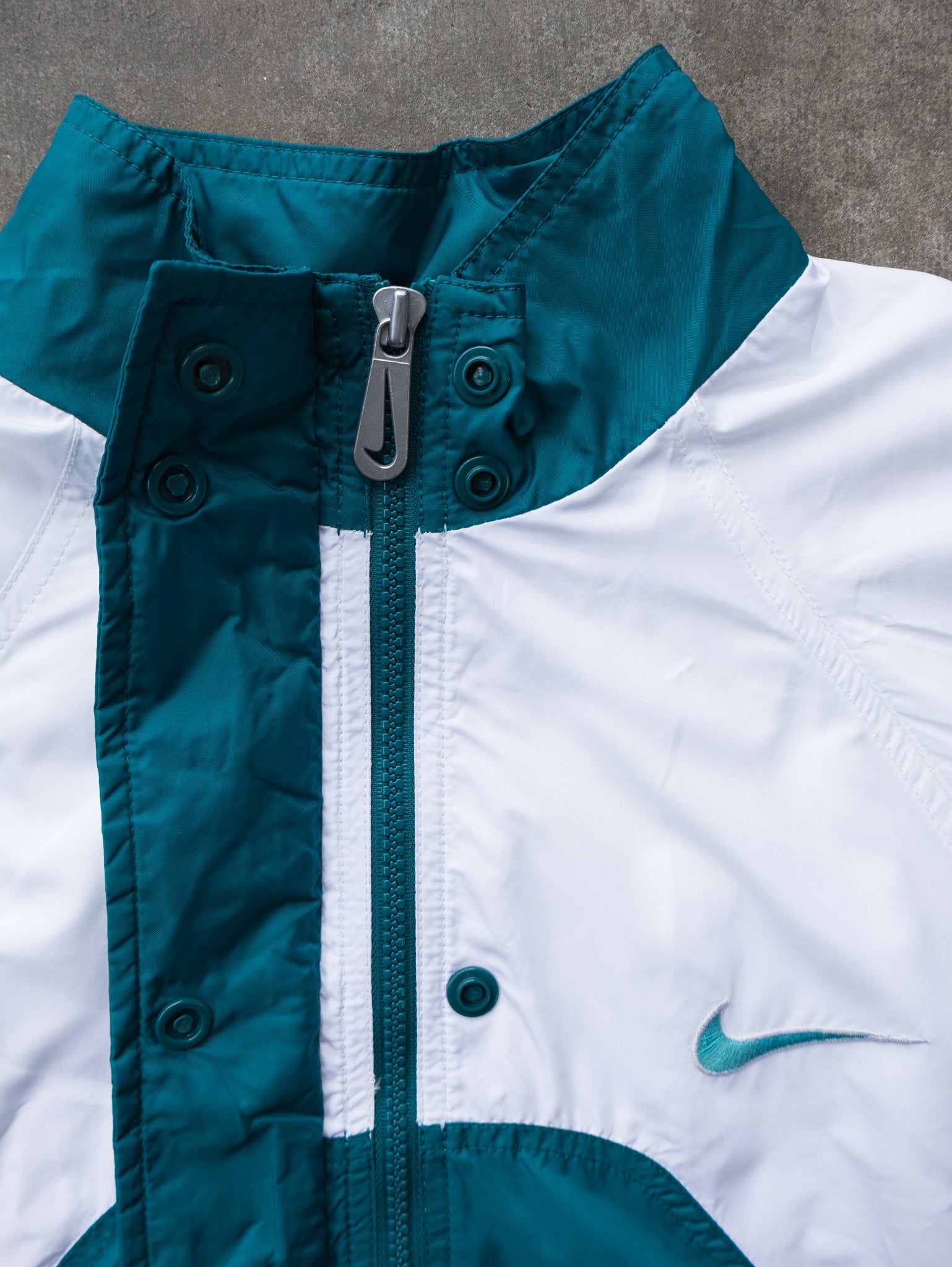 Vintage Teal and White Nike Windbreaker Jacket (12-14Y)