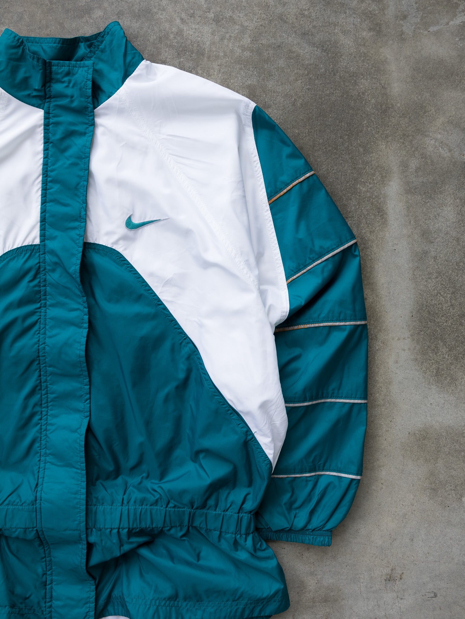 Vintage Teal and White Nike Windbreaker Jacket (12-14Y)