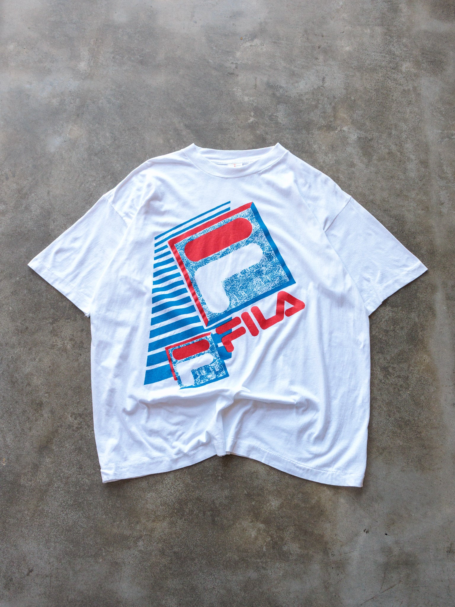 Vintage 90s White Fila Graphic Tee (XL)