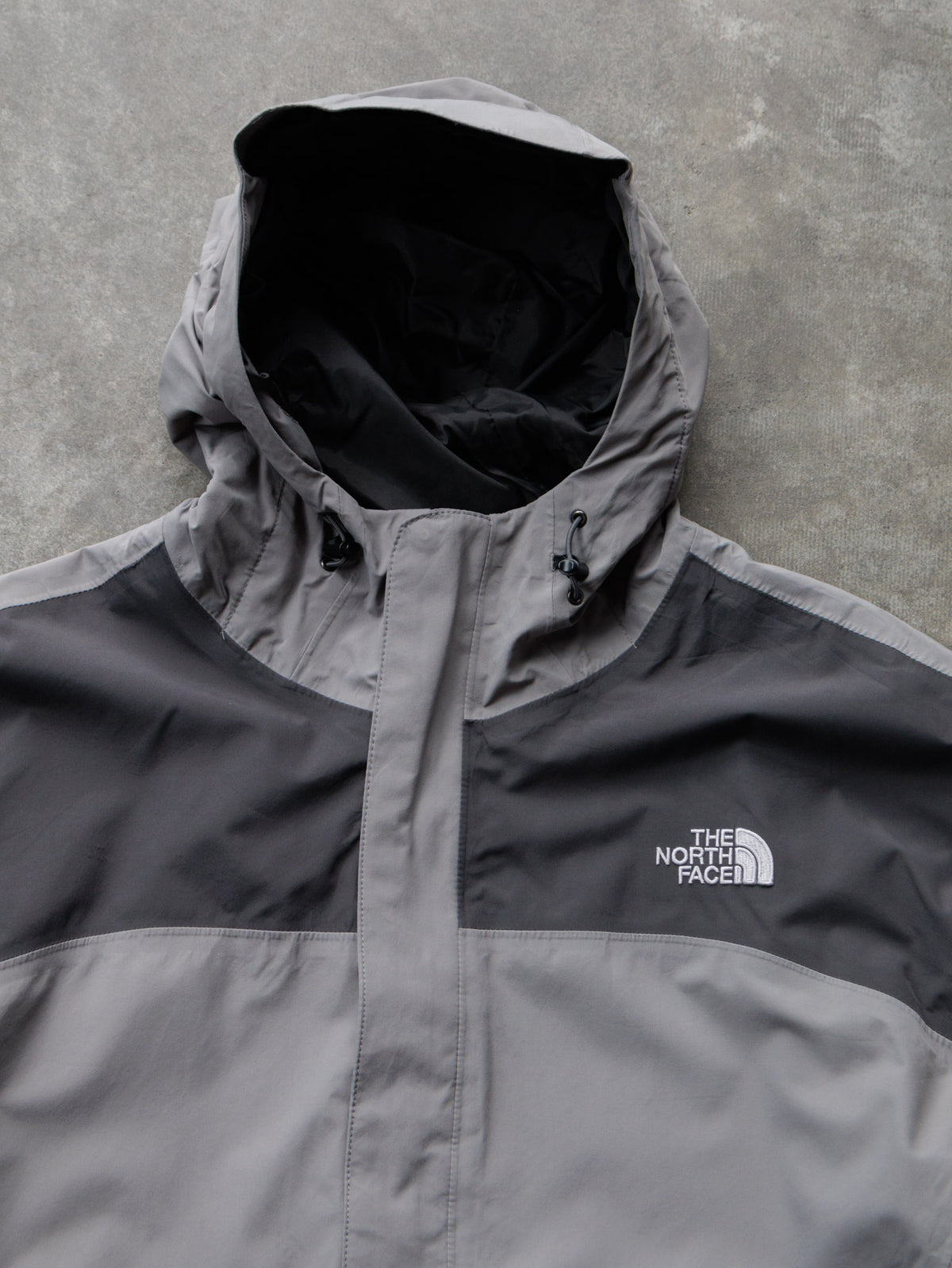 Vintage Grey The North Face Windbreaker (L)