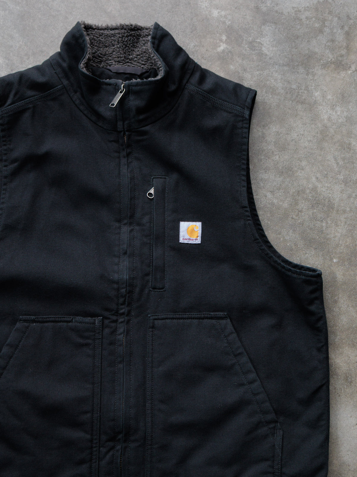 Vintage Black Carhartt Sherpa-Lined Vest (M)