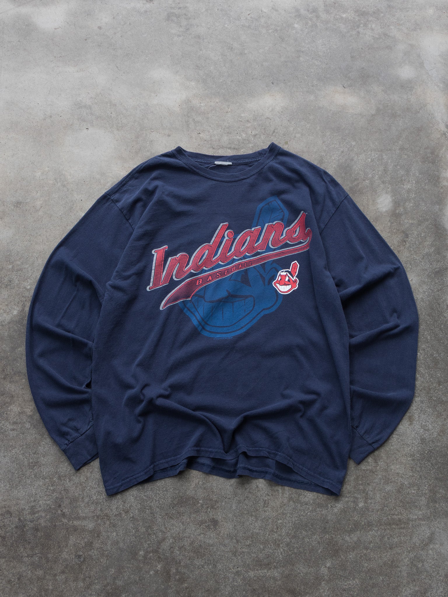 Vintage Cleveland Indians Long Sleeve (L)