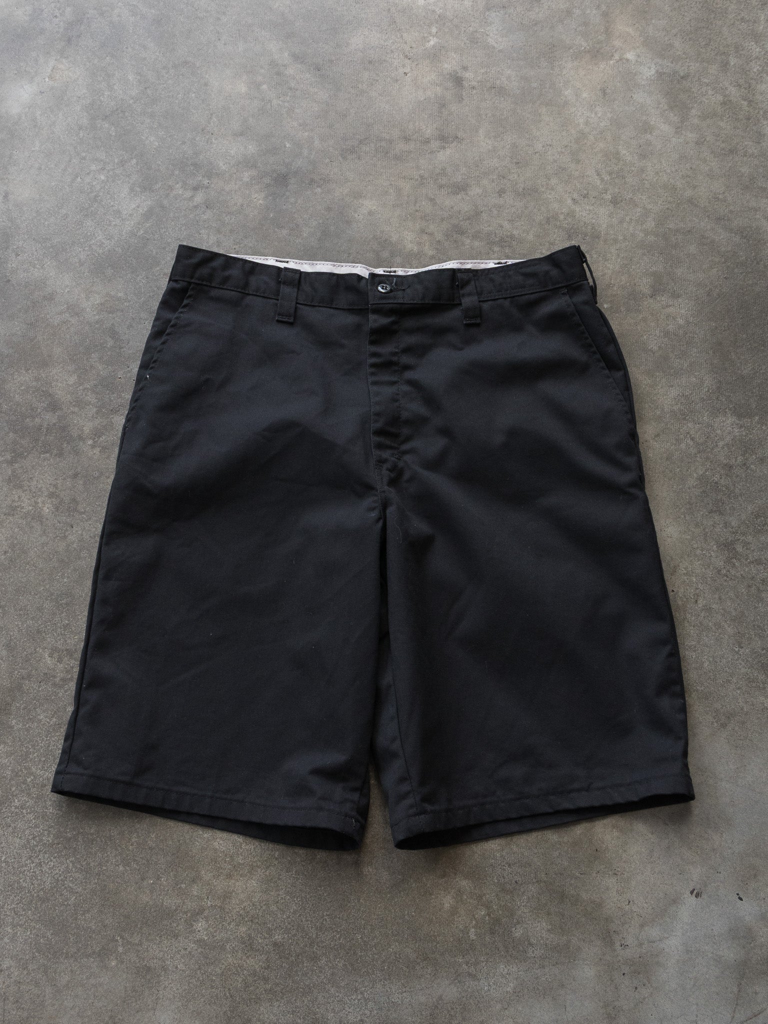 Vintage Black Dickies Work Shorts (W34)