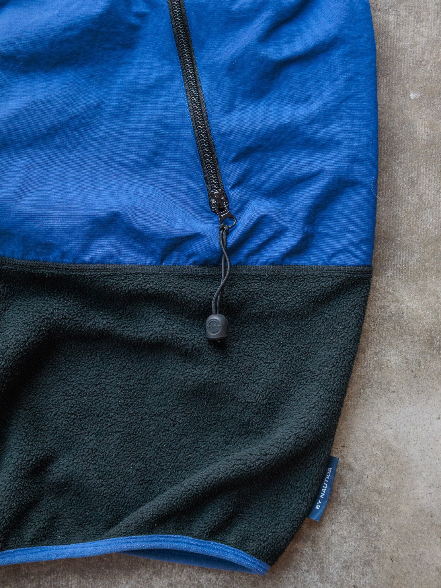 Vintage 90s Black & Blue Nautica Competition Fleece Vest (2XL)