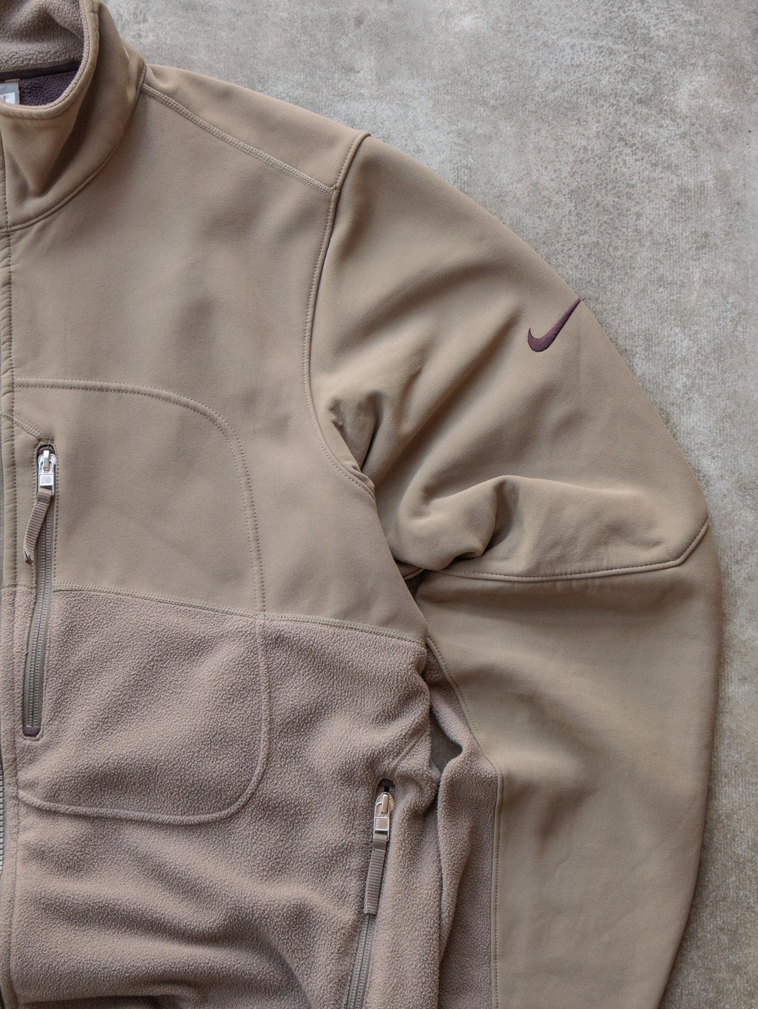 Vintage 90s Khaki Nike Fleece Jacket (L)