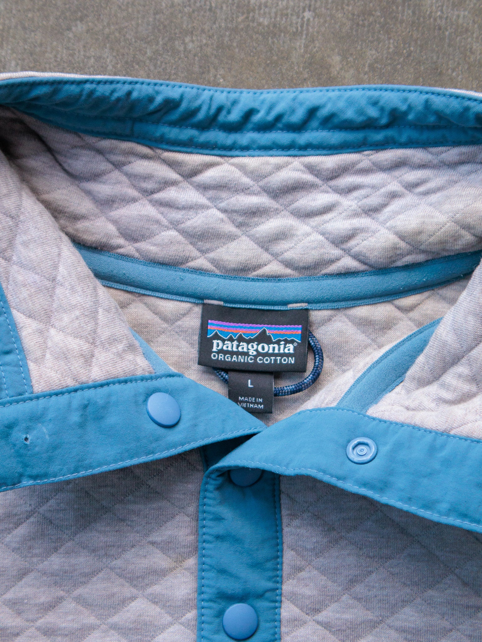 Vintage Grey Patagonia Quilted Snap-T Pullover Sweatshirt (L)