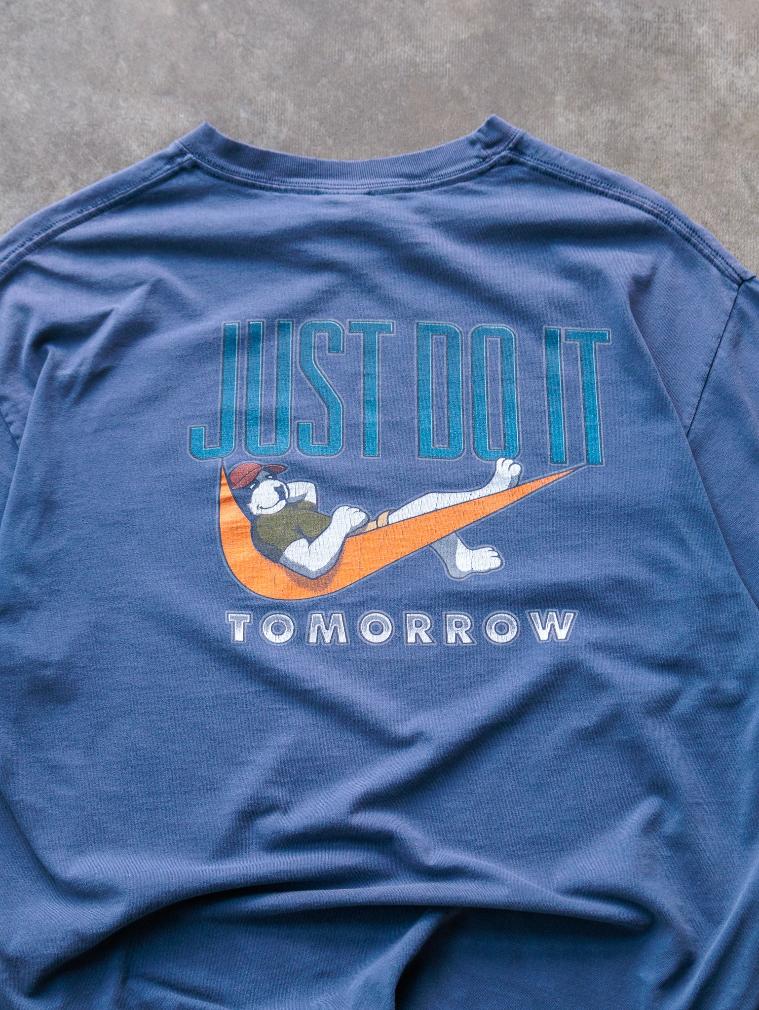 Vintage 90s Blue Big Dogs Just Do It Tomorrow Tee (L)