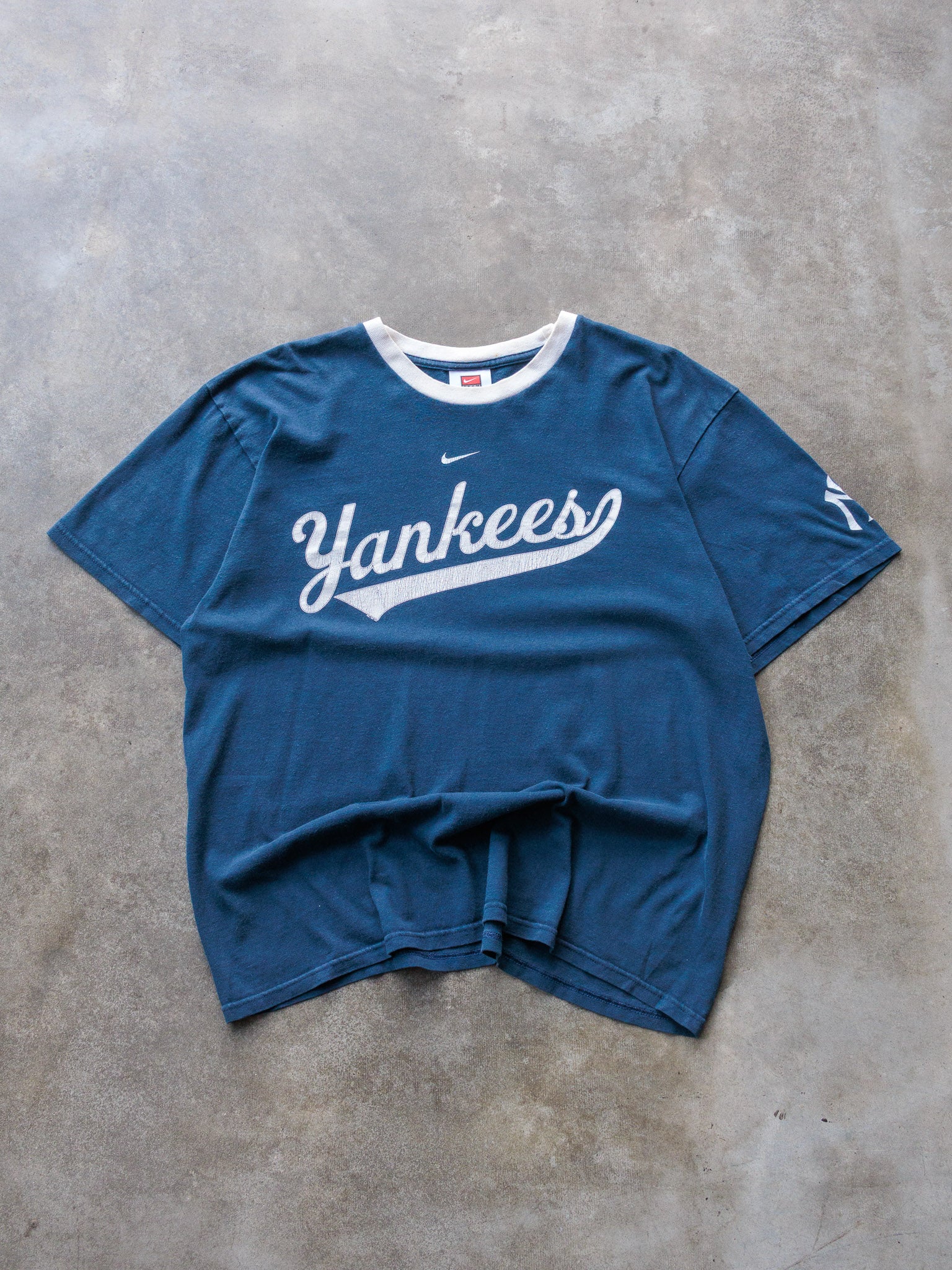 Vintage 00s Nike New York Yankees Ringer Tee (L)
