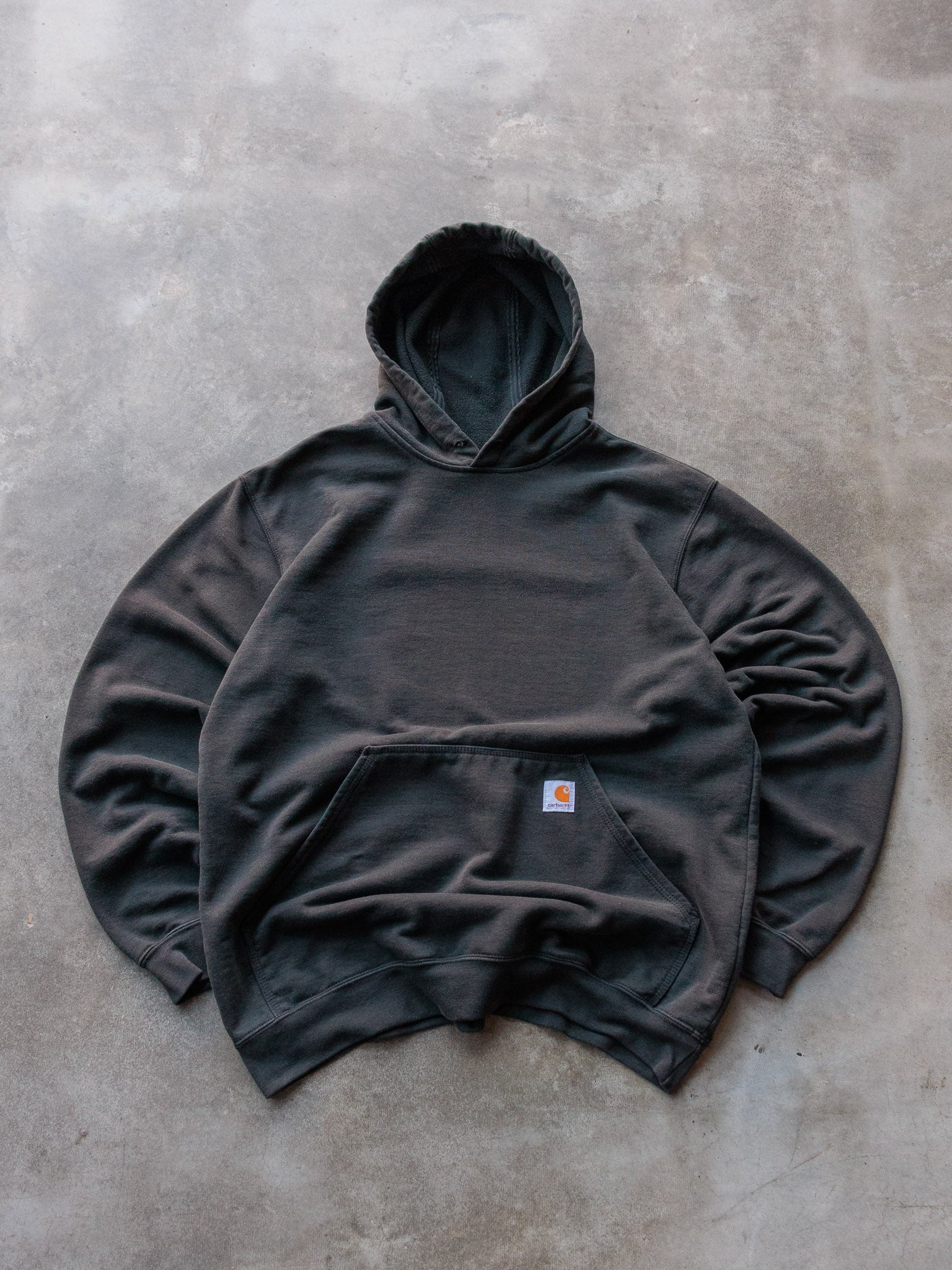 Vintage Faded Black Carhartt Hoodie (M)