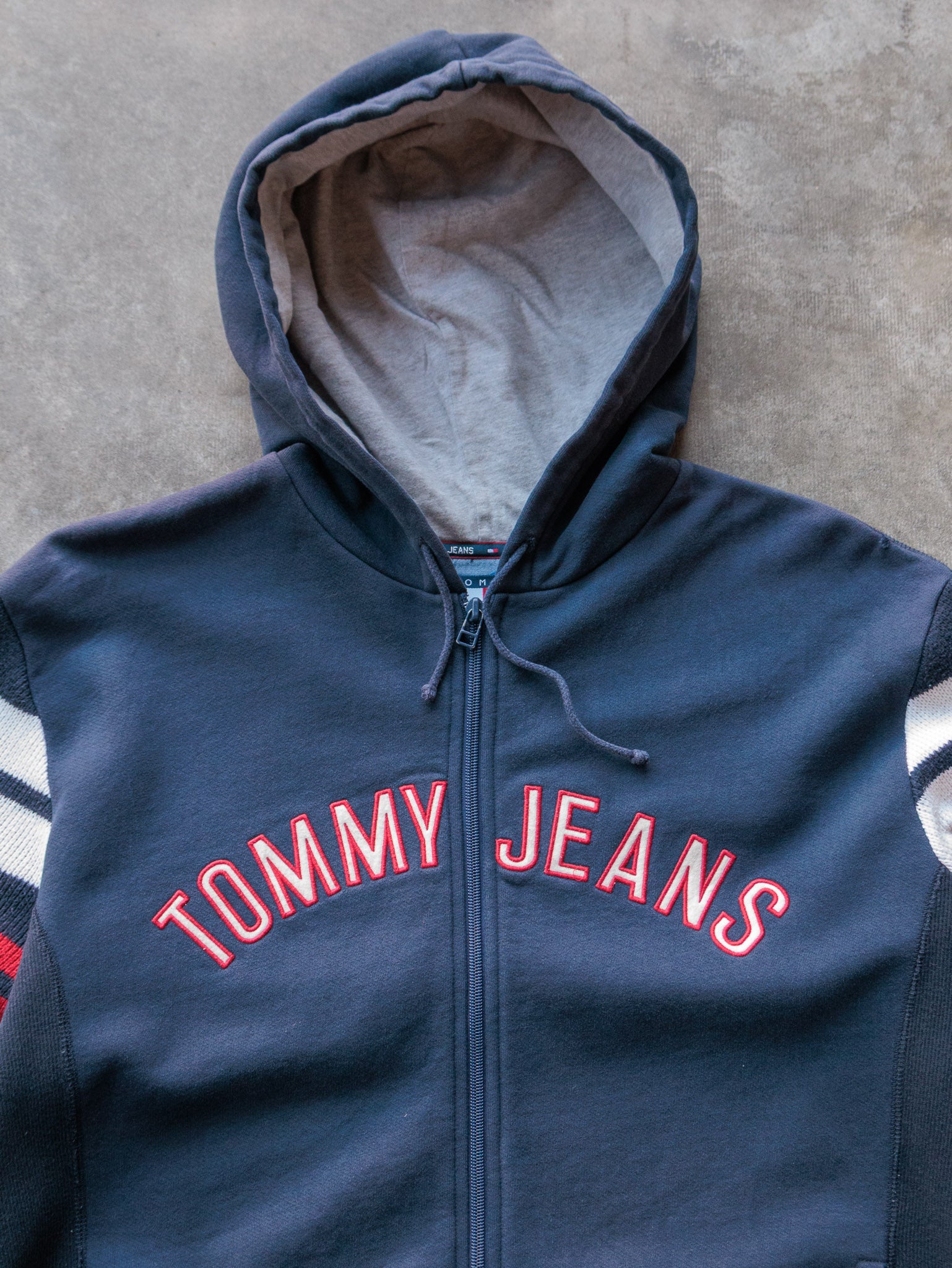 Vintage 90s Navy Tommy Hilfiger Zip Hoodie (M)