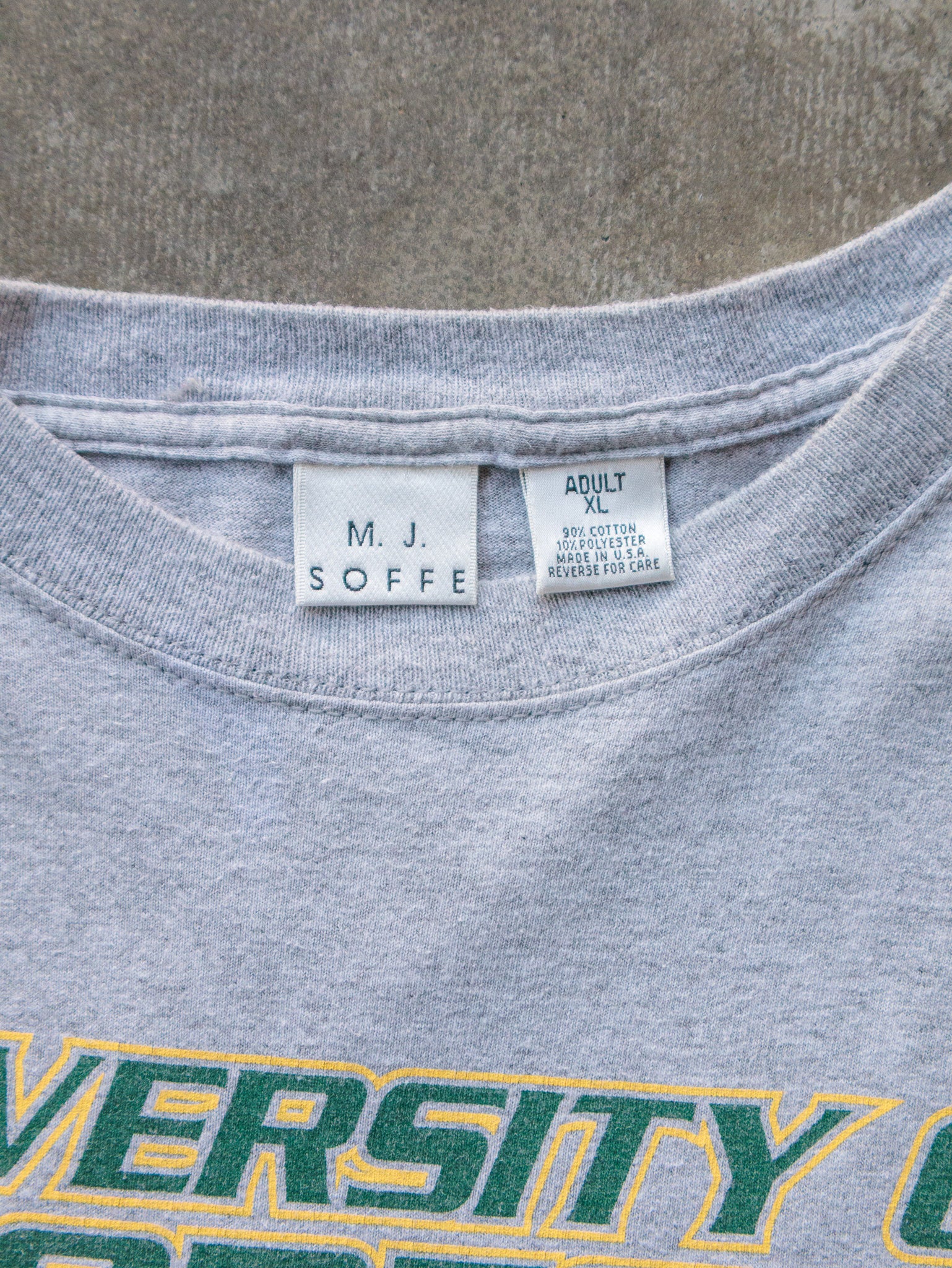 Vintage 90s University of Oregon Ducks Tee (XL)