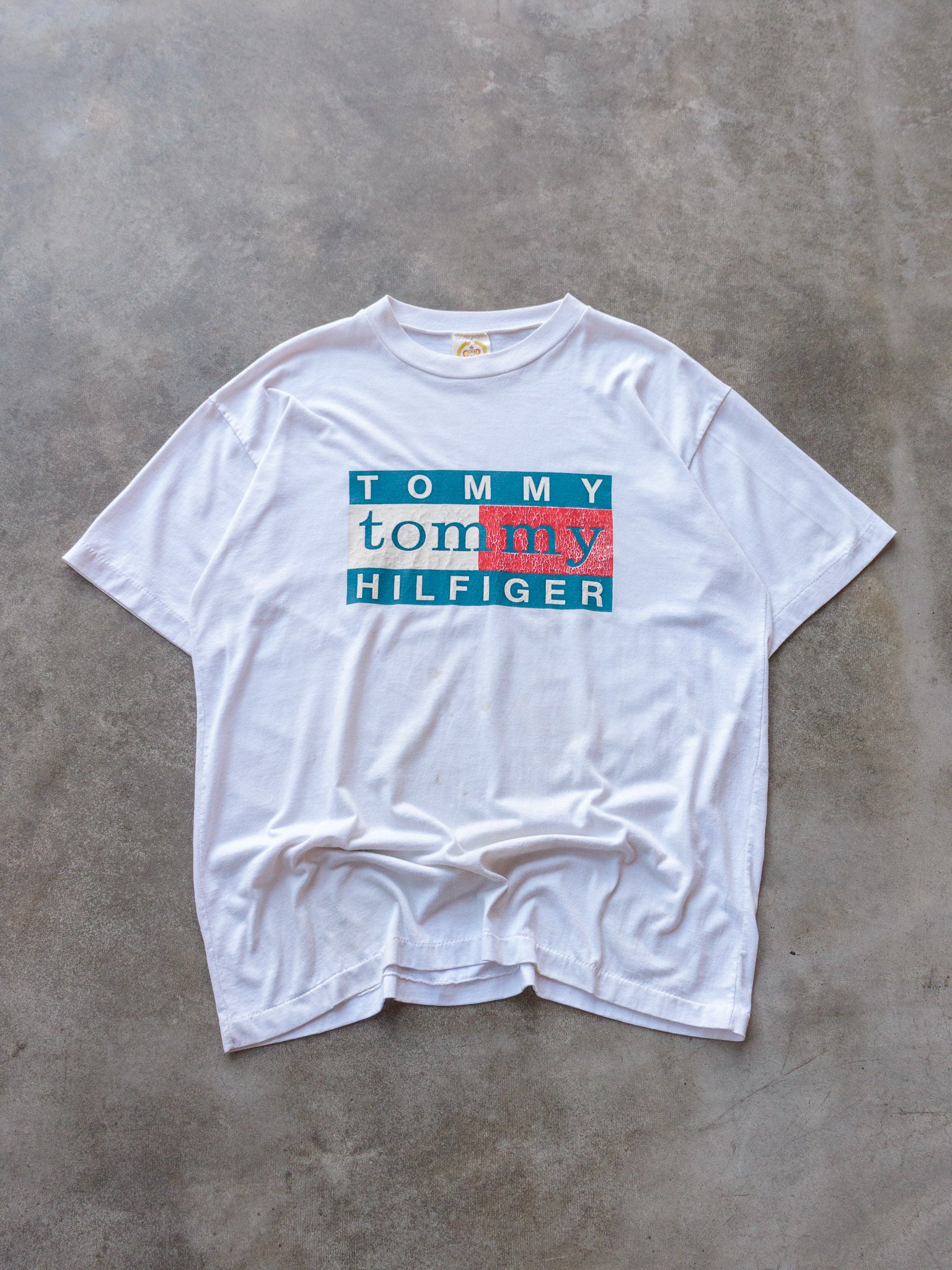 Vintage 90s White Tommy Hilfiger Bootleg Graphic Tee (L)