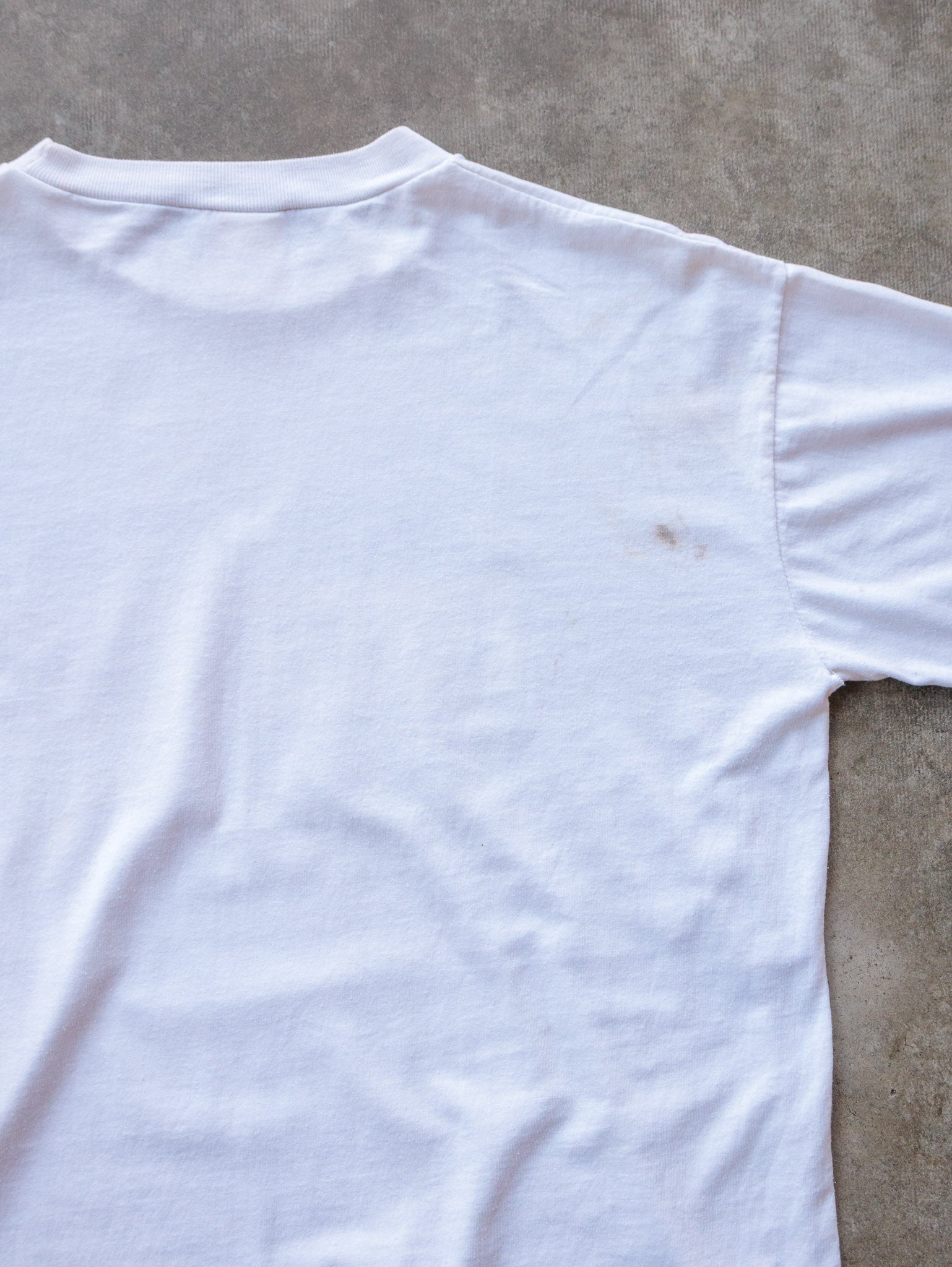 Vintage 90s White Tommy Hilfiger Bootleg Graphic Tee (L)
