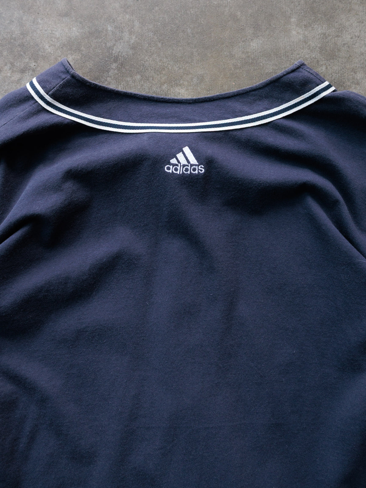 Vintage 00s Navy Adidas New York Yankees Jersey (L)