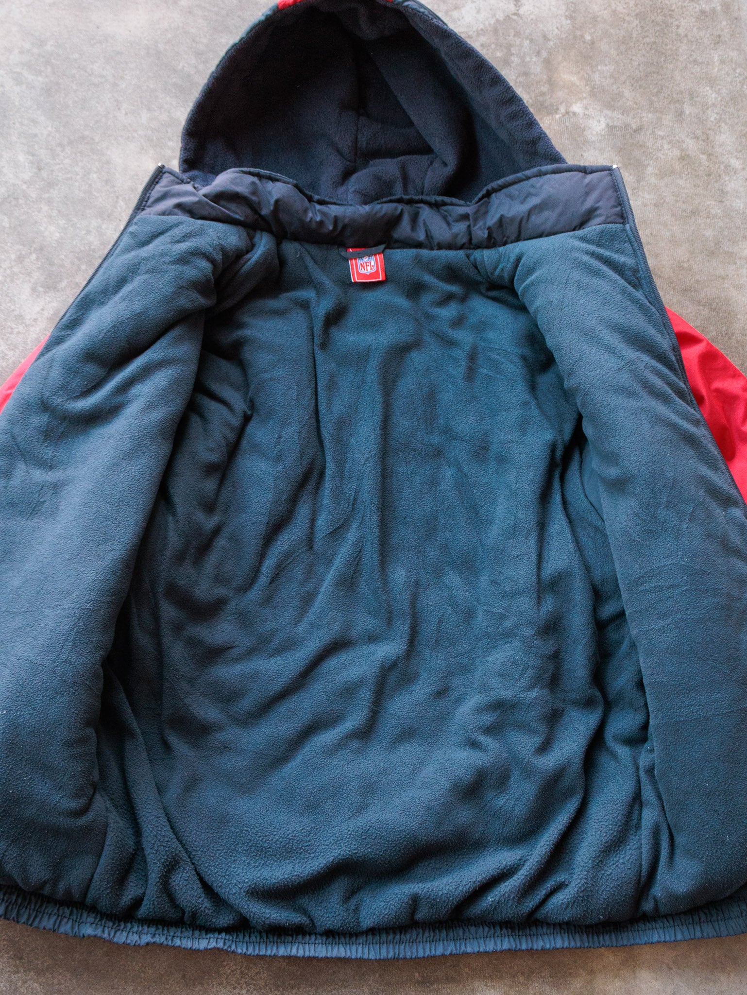 Vintage 00s Reebok Buffalo Bills Hooded Puffer Jacket (M)