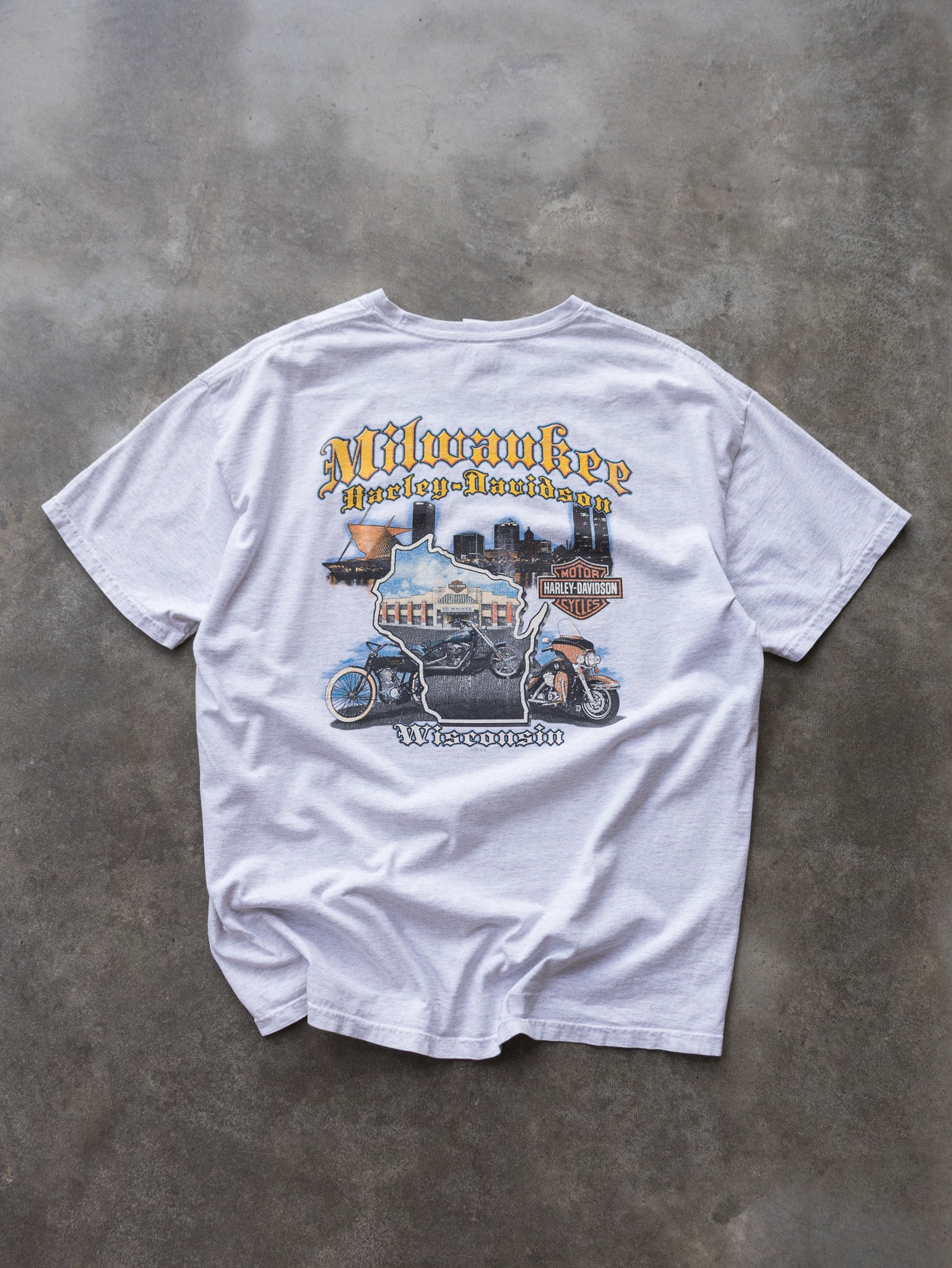 Vintage 2008 Grey Harley-Davidson Milwaukee Tee (XL)