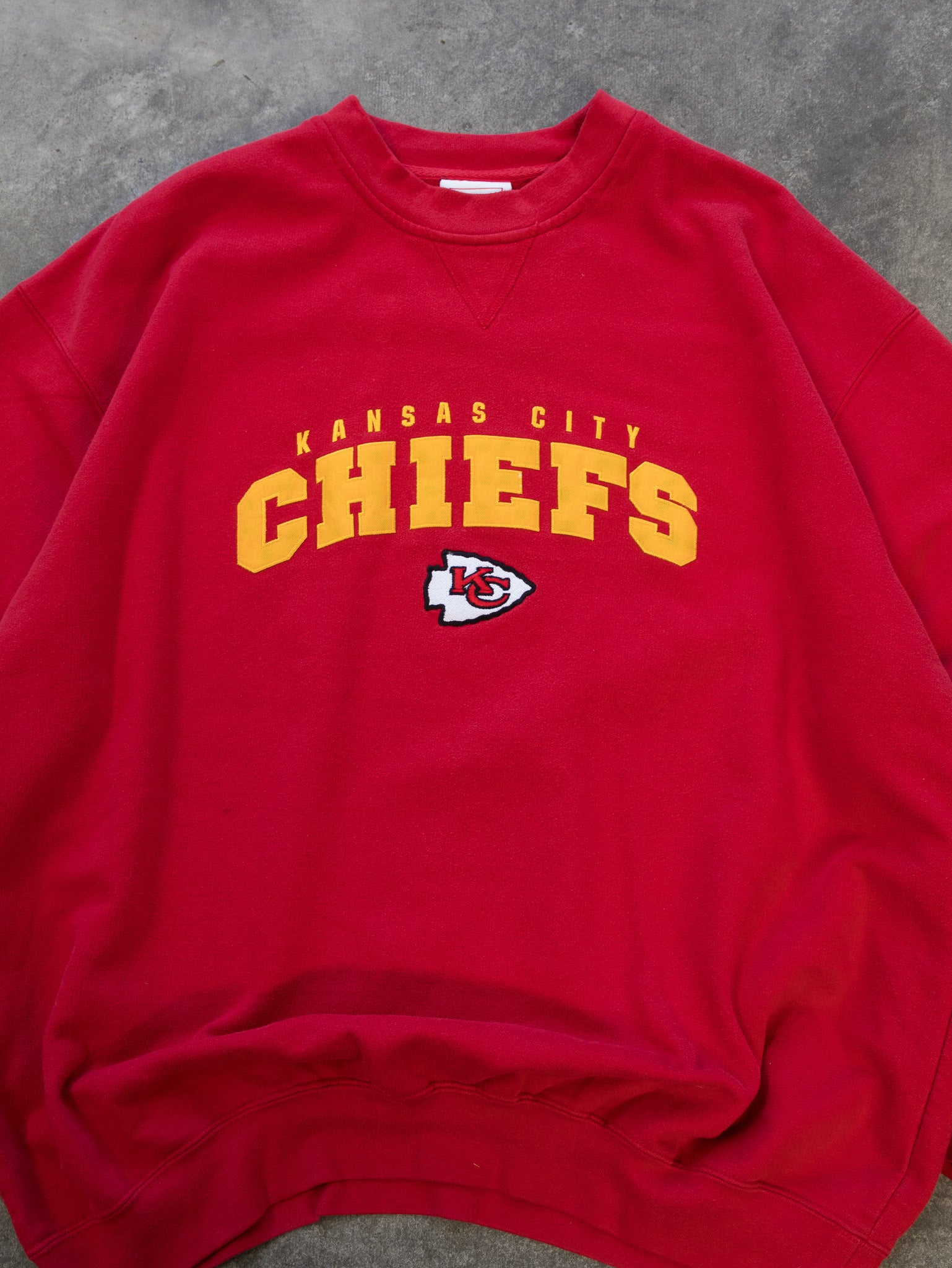 Vintage Red Kansas City Chiefs Sweatshirt (XL)