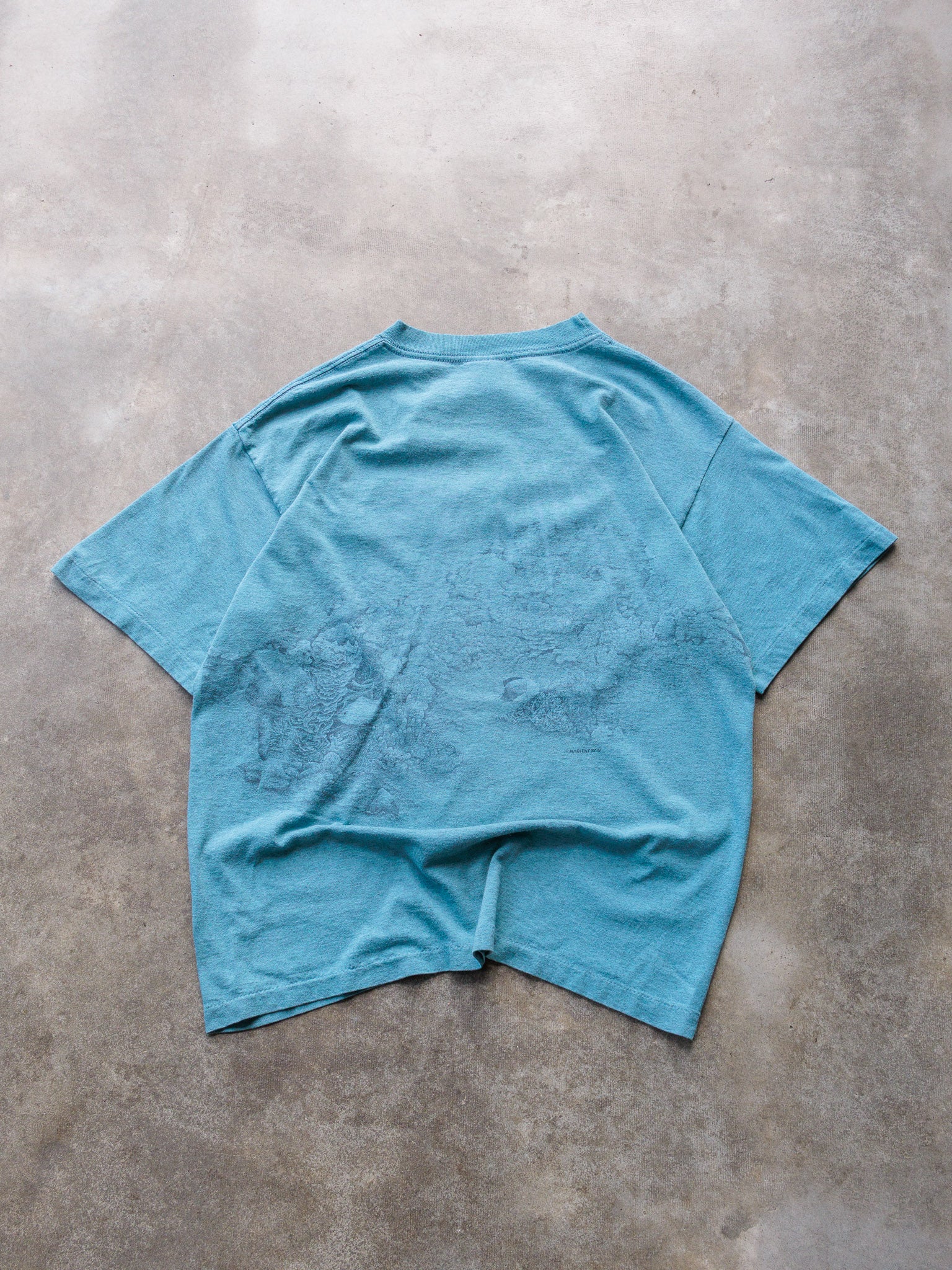 Vintage 90s Teal Embroidered Dolphins Tee (L)