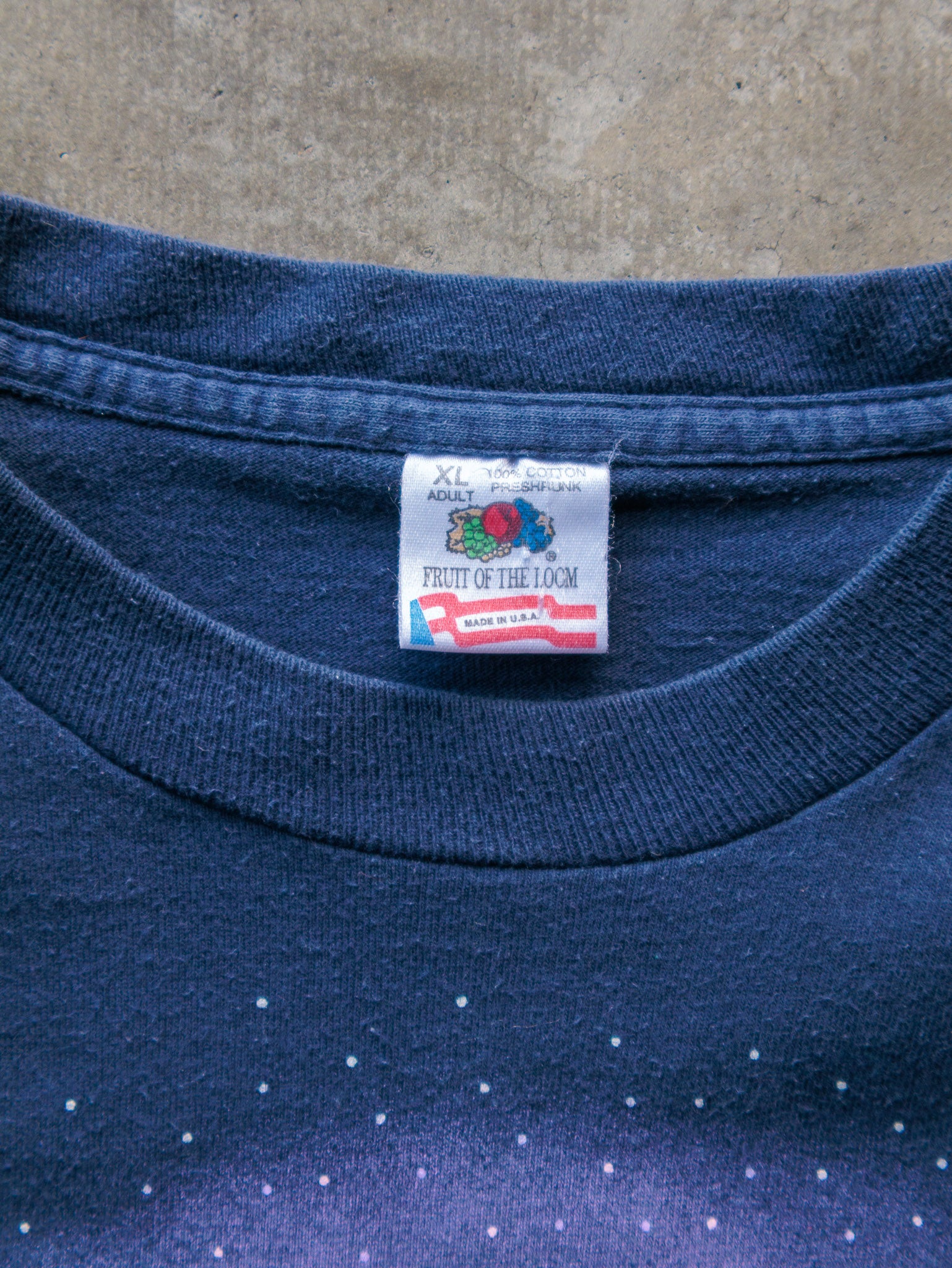 Vintage 1994 Fruit of the Loom Omaha's Zoo Penguin Tee (XL)