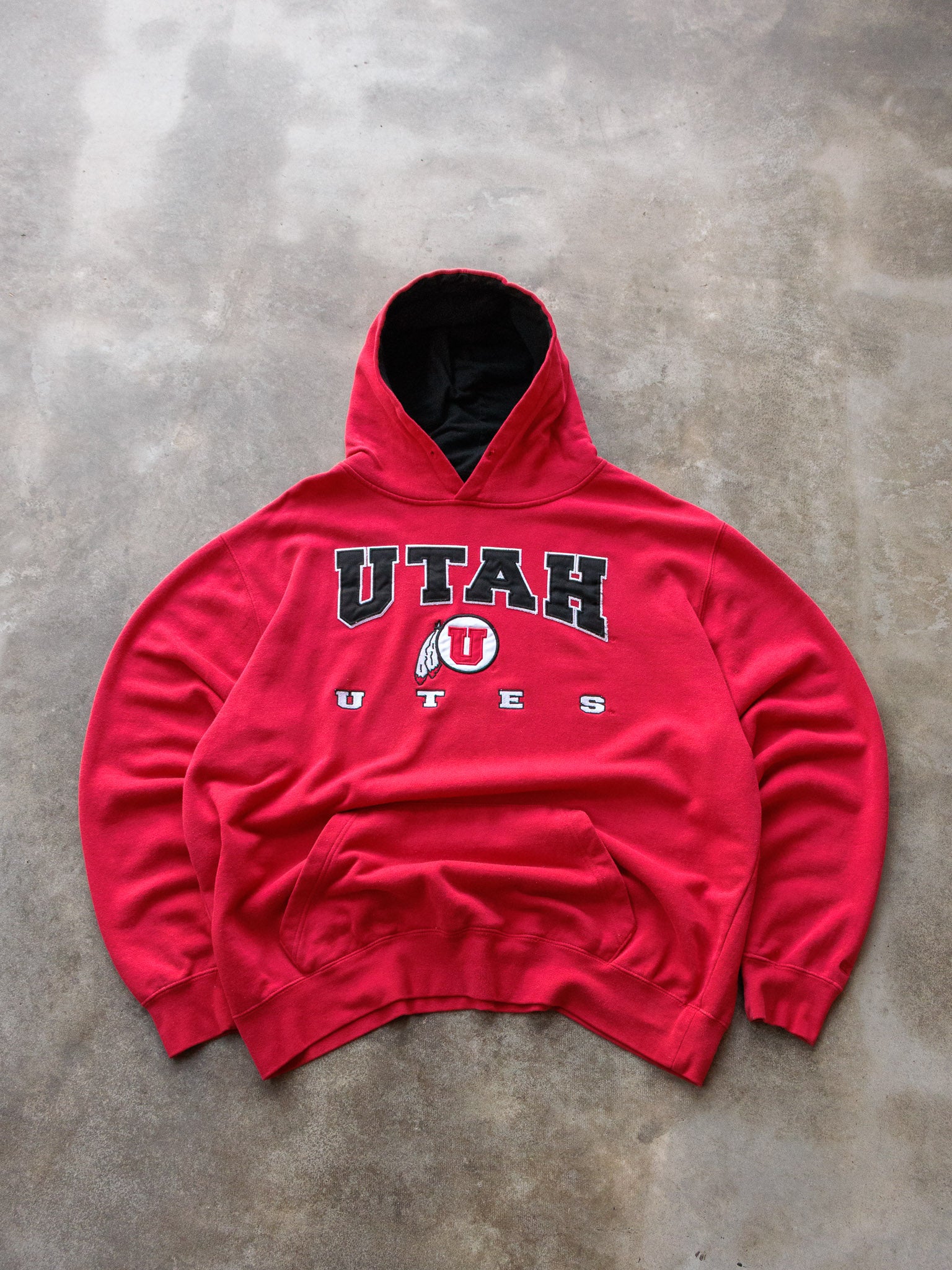 Vintage Red Utah Utes Hoodie (2XL)