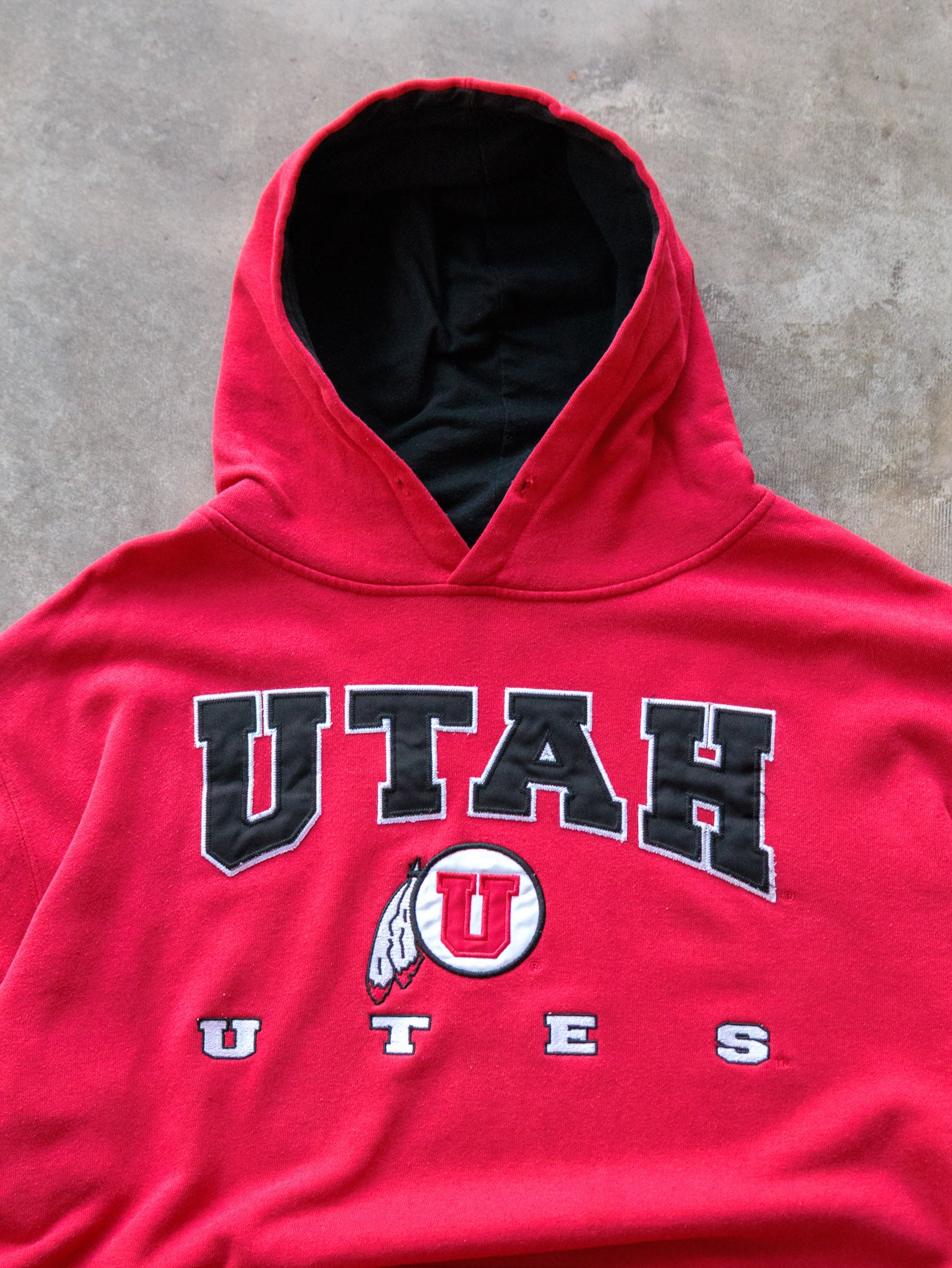 Vintage Red Utah Utes Hoodie (2XL)