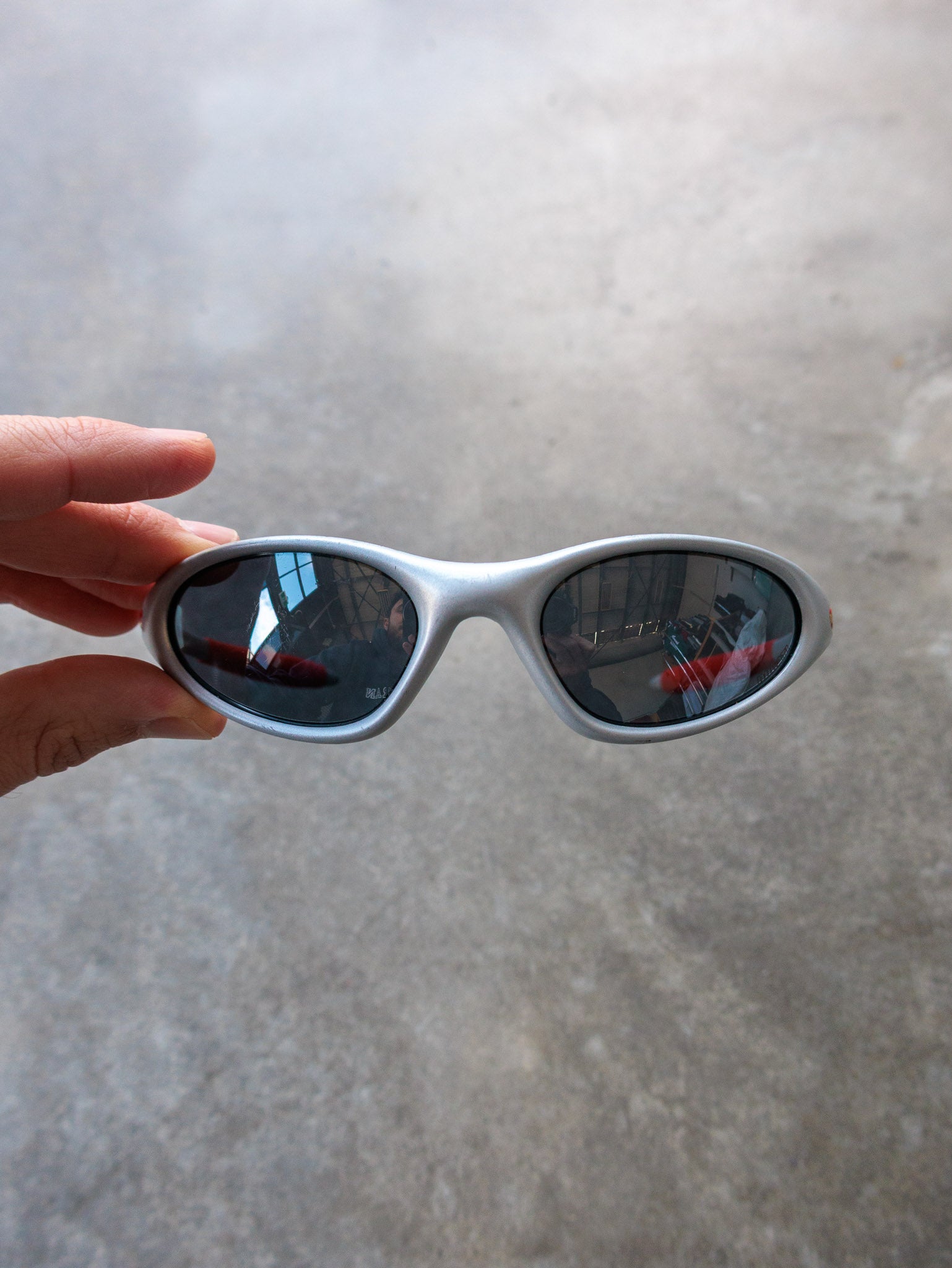 Vintage 2003 Silver Oakley Minute Gen 2 Ducati Sunglasses