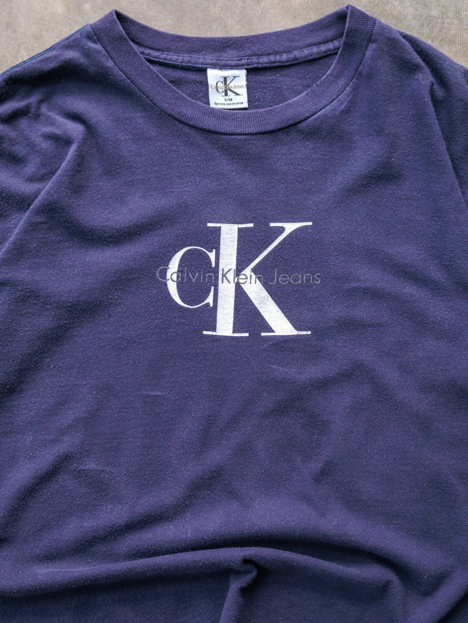 Vintage 90s Navy Calvin Klein Jeans Spell Out Tee (S/M)