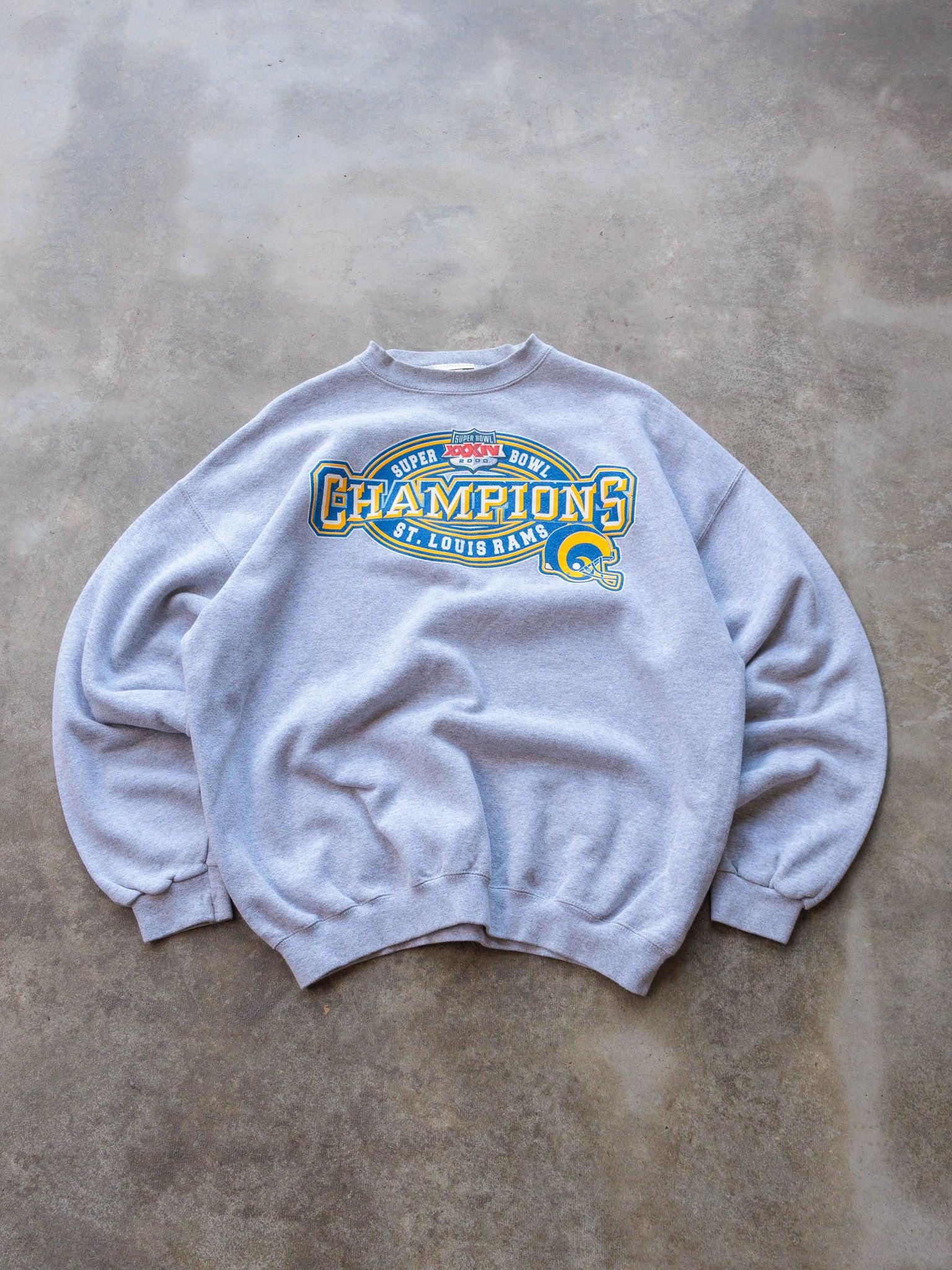 Vintage 2000 Puma St. Louis Rams Super Bowl Champs Sweatshirt (XL)