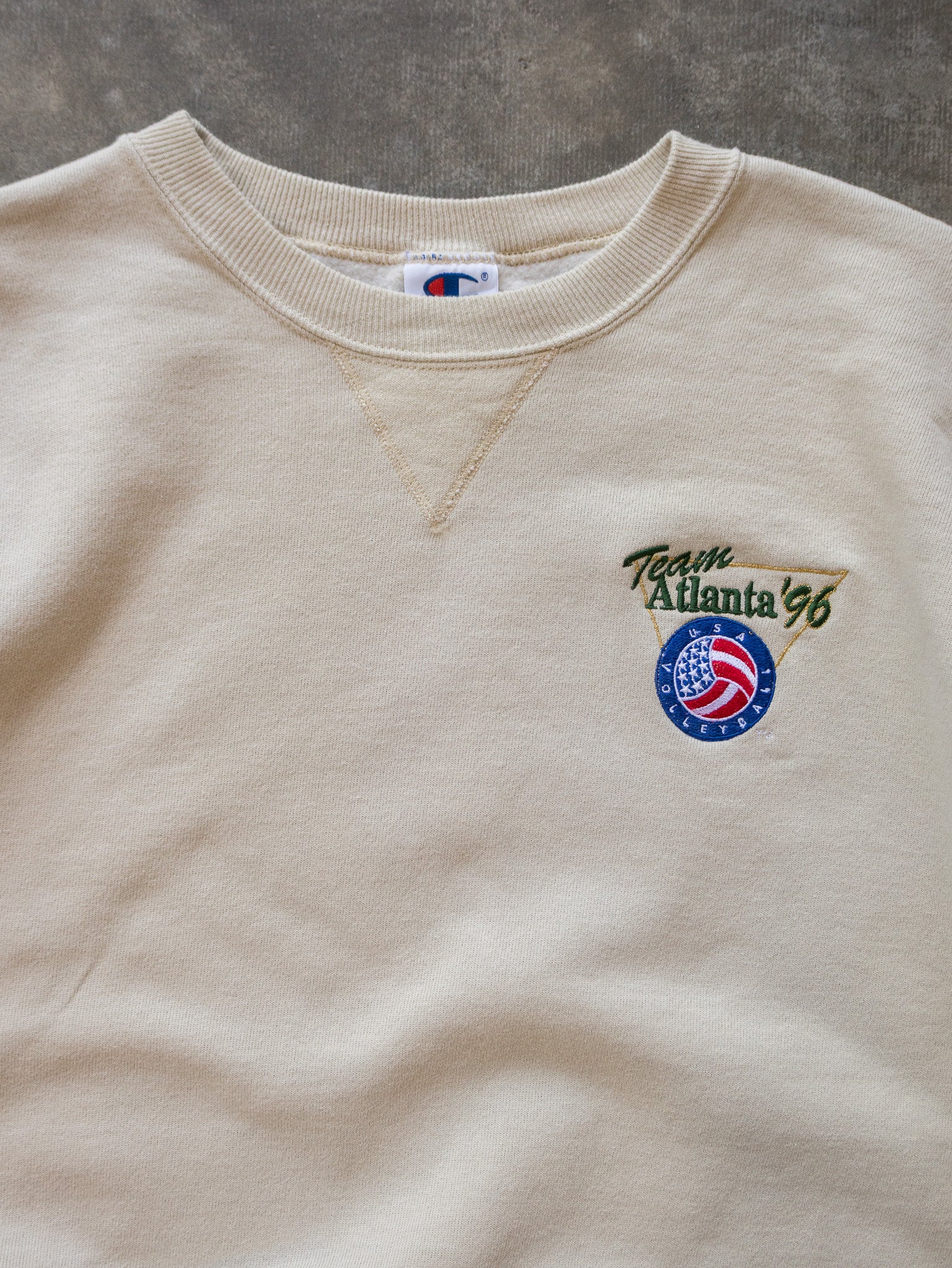Vintage 1996 Oatmeal Champion Team Atlanta USA Volleyball Sweatshirt (XL)