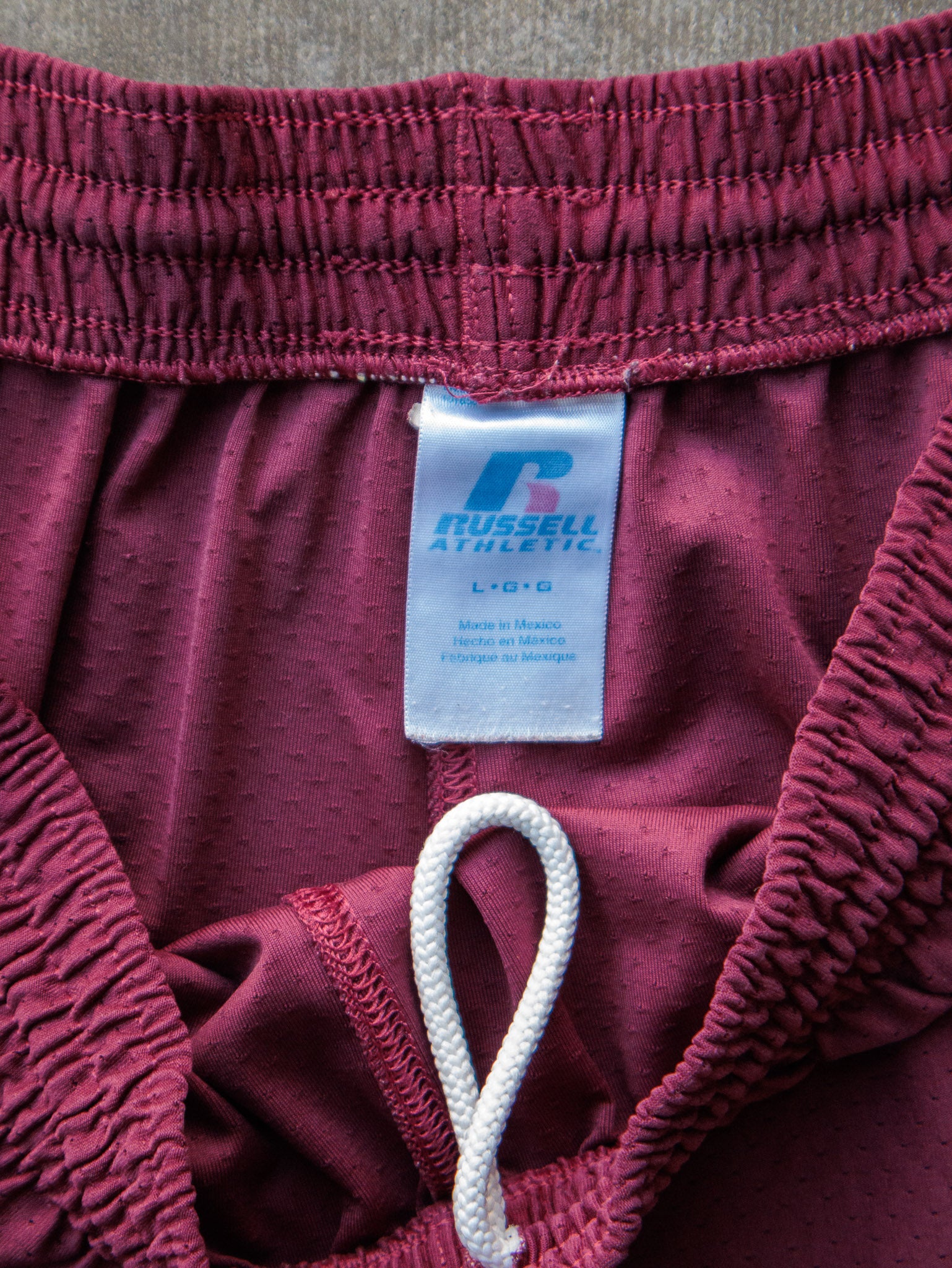 Vintage 00s Maroon Russell Athletic Basketball Shorts (L)
