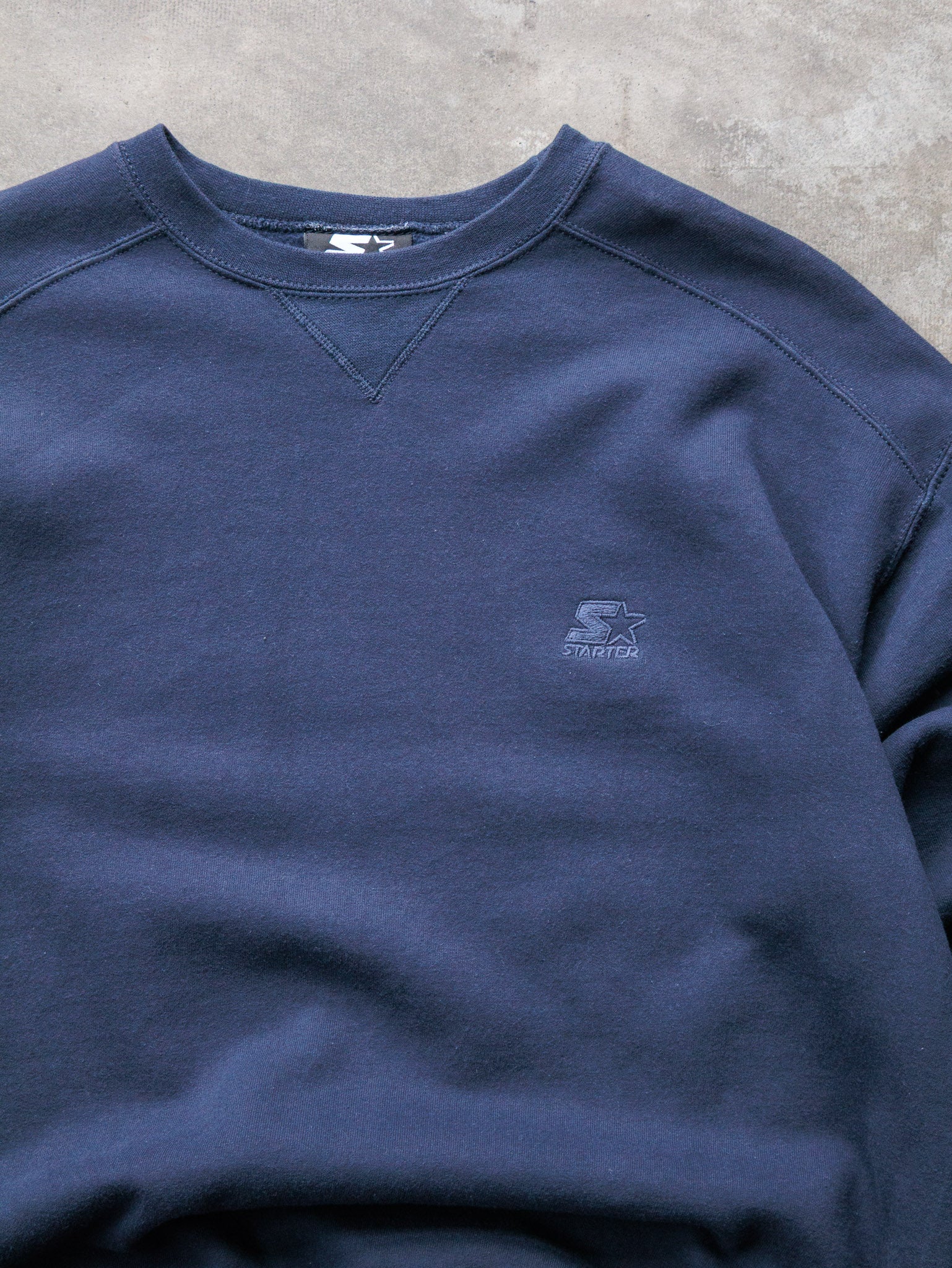 Vintage 00s Navy Starter Sweatshirt (M)