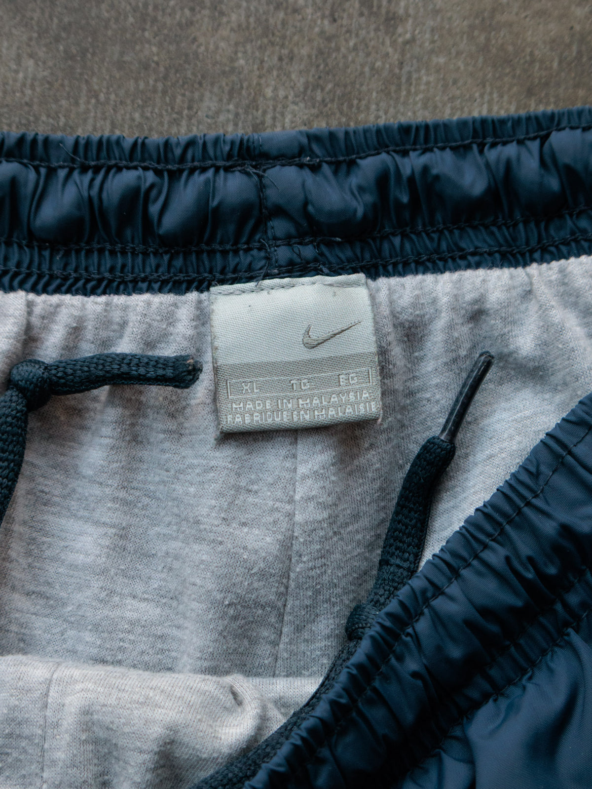 Vintage 00s Navy Nike Track Pants (XL)