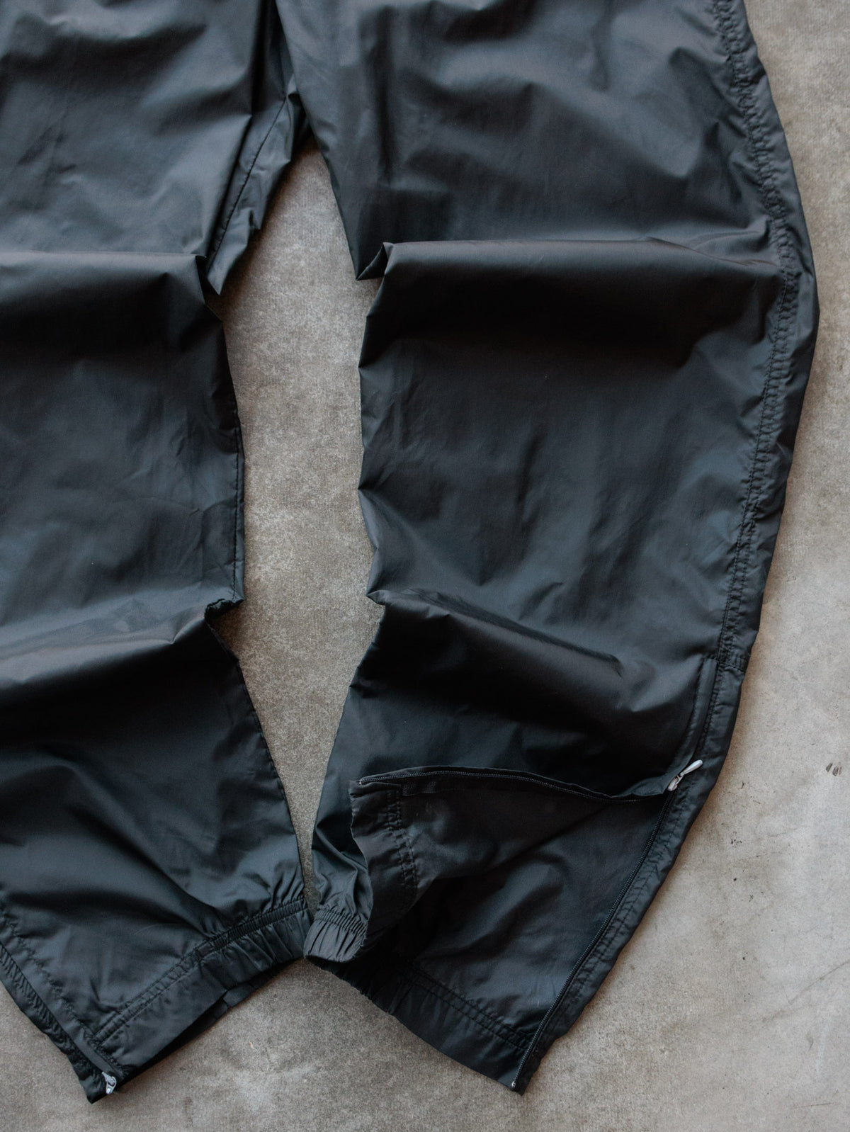 Vintage Black Nike Track Pants (L)