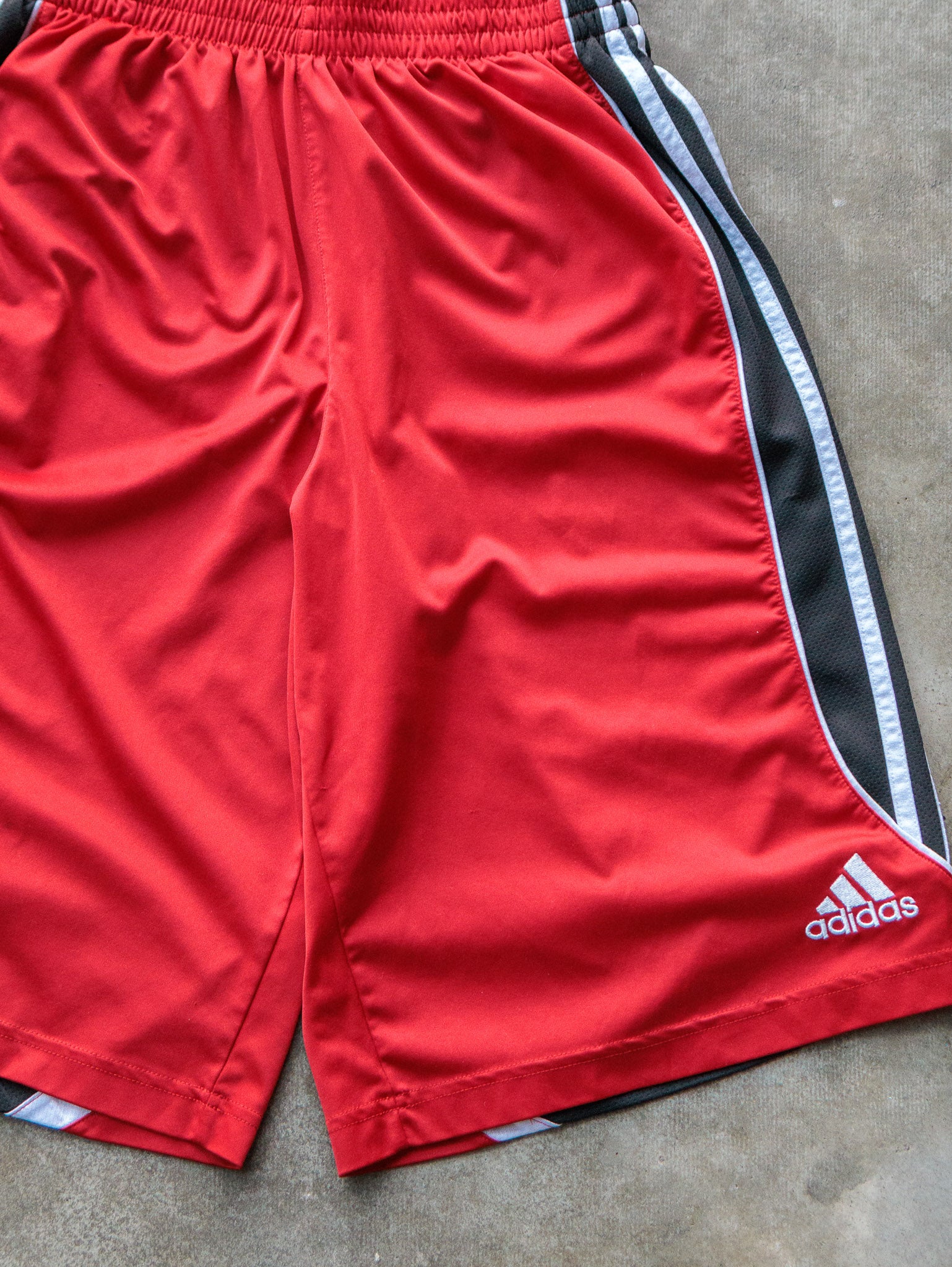 Vintage Red Adidas Shorts (S)