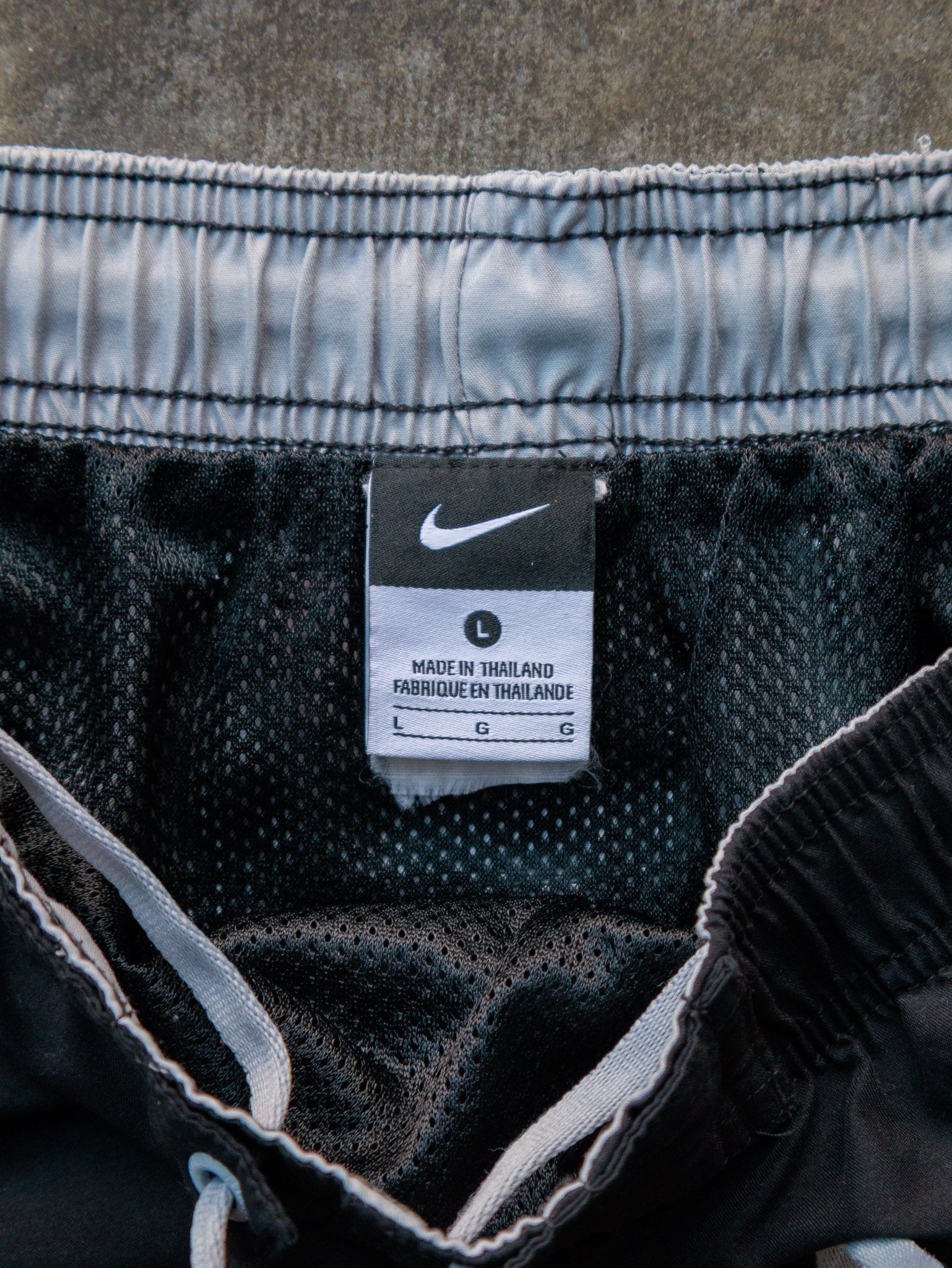 Vintage 00s Black Nike Swim Shorts (L)