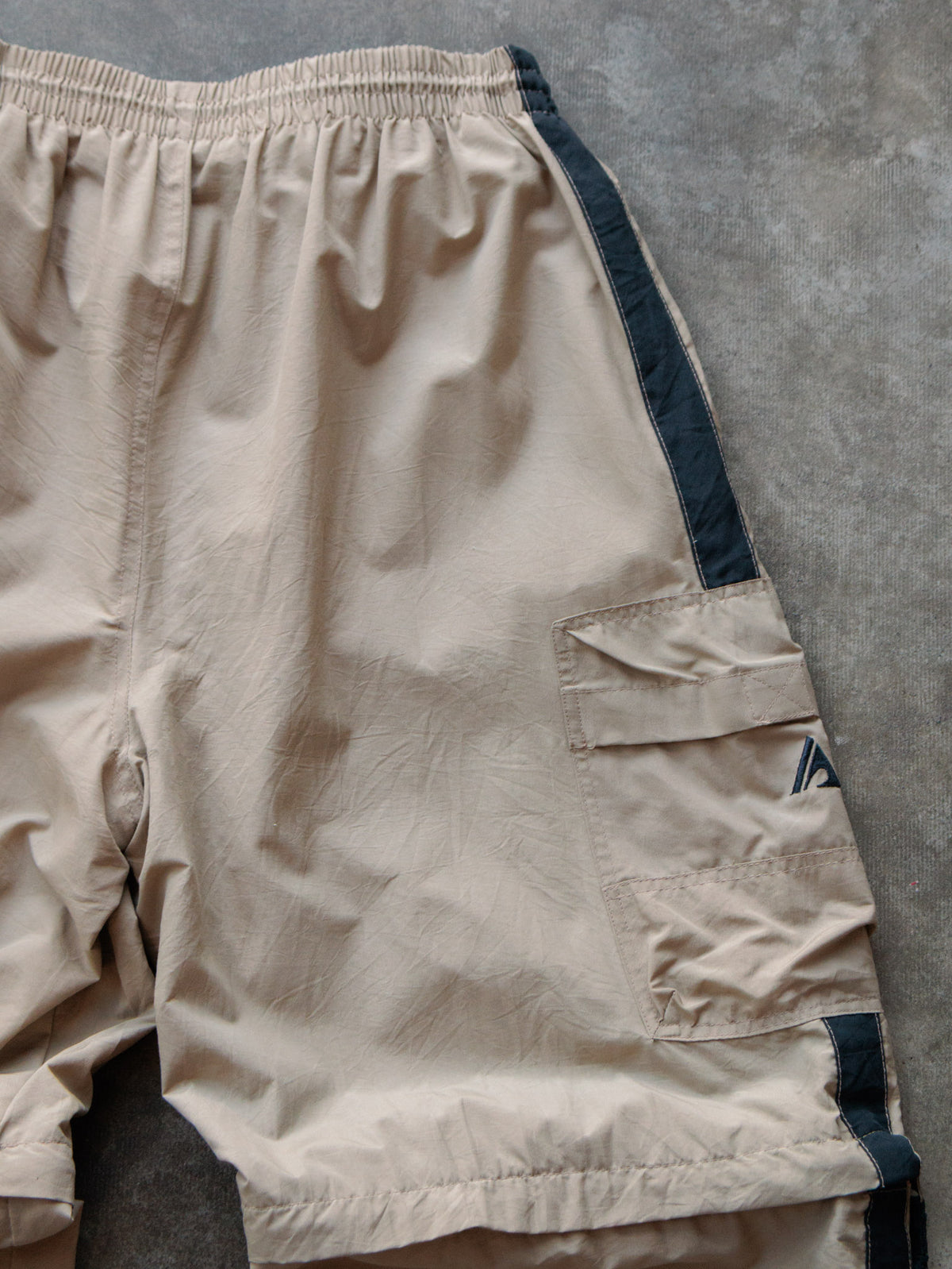 Vintage Beige Convertible Cargo Track Pants (M)