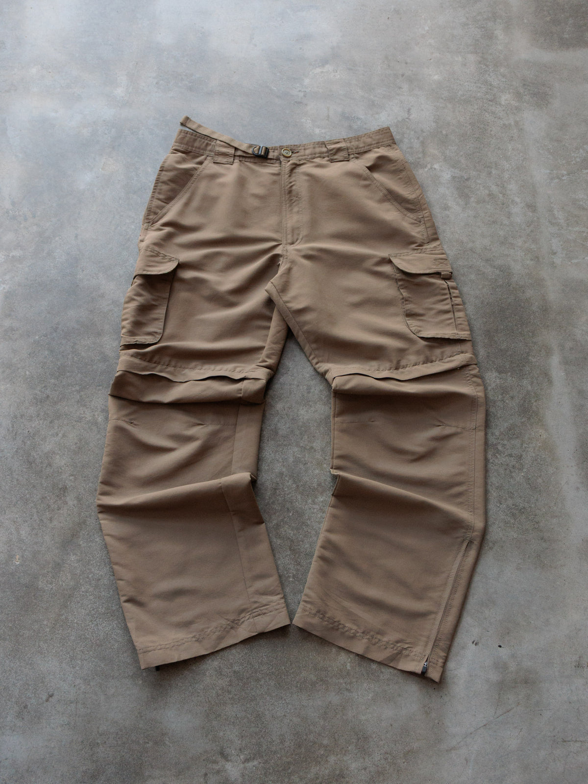 Vintage Beige Pacific Trail Cargo Pants (W34)