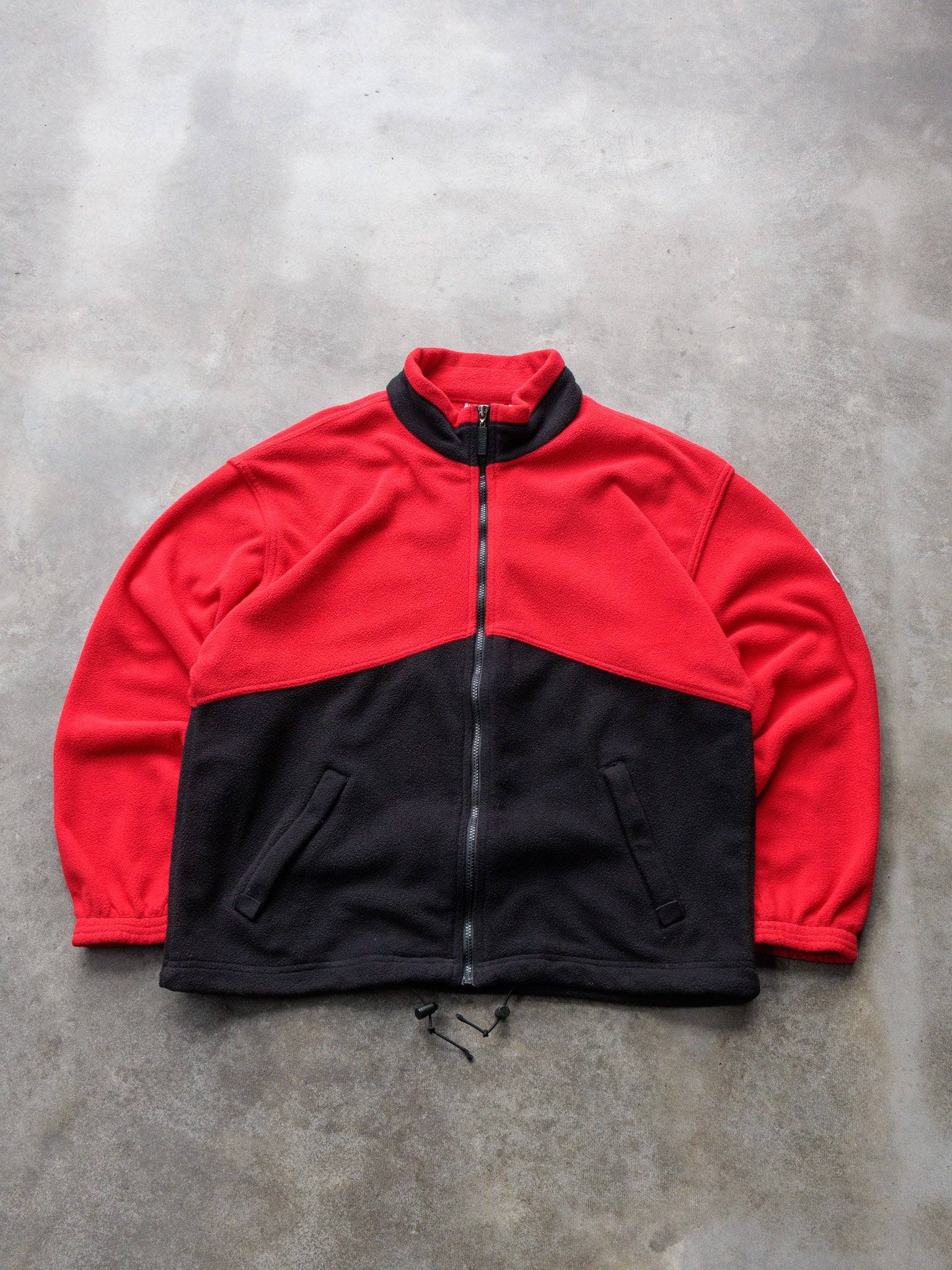 Vintage 90s Red & Black Marlboro Fleece Zip Jacket (L)