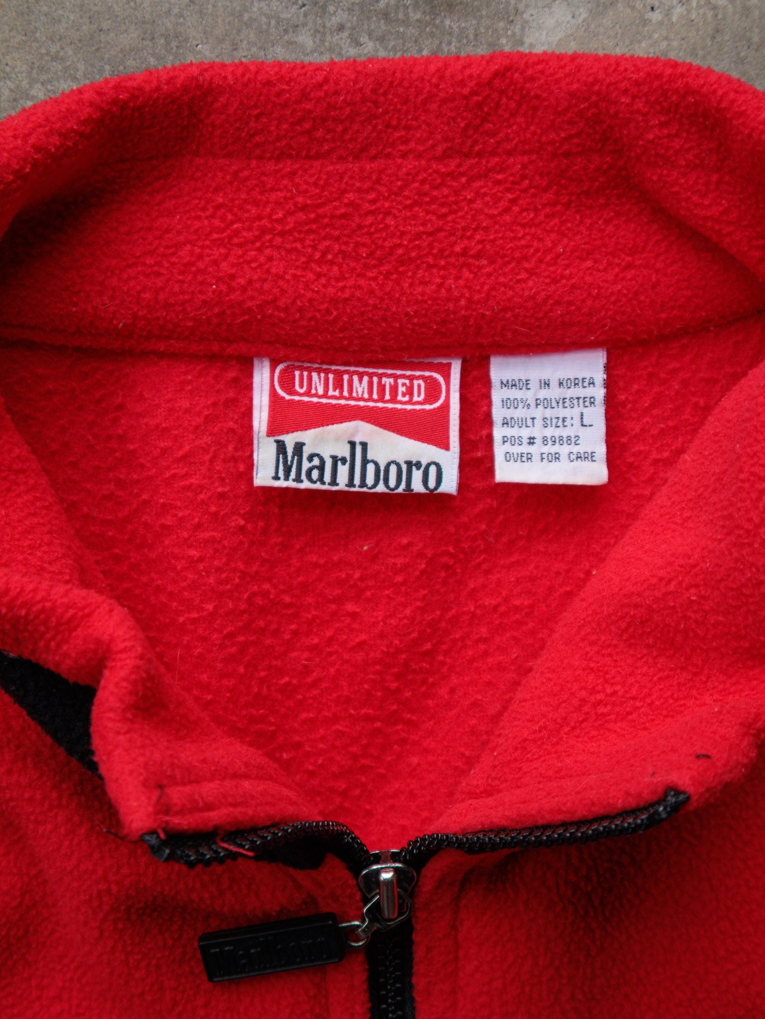 Vintage 90s Red & Black Marlboro Fleece Zip Jacket (L)