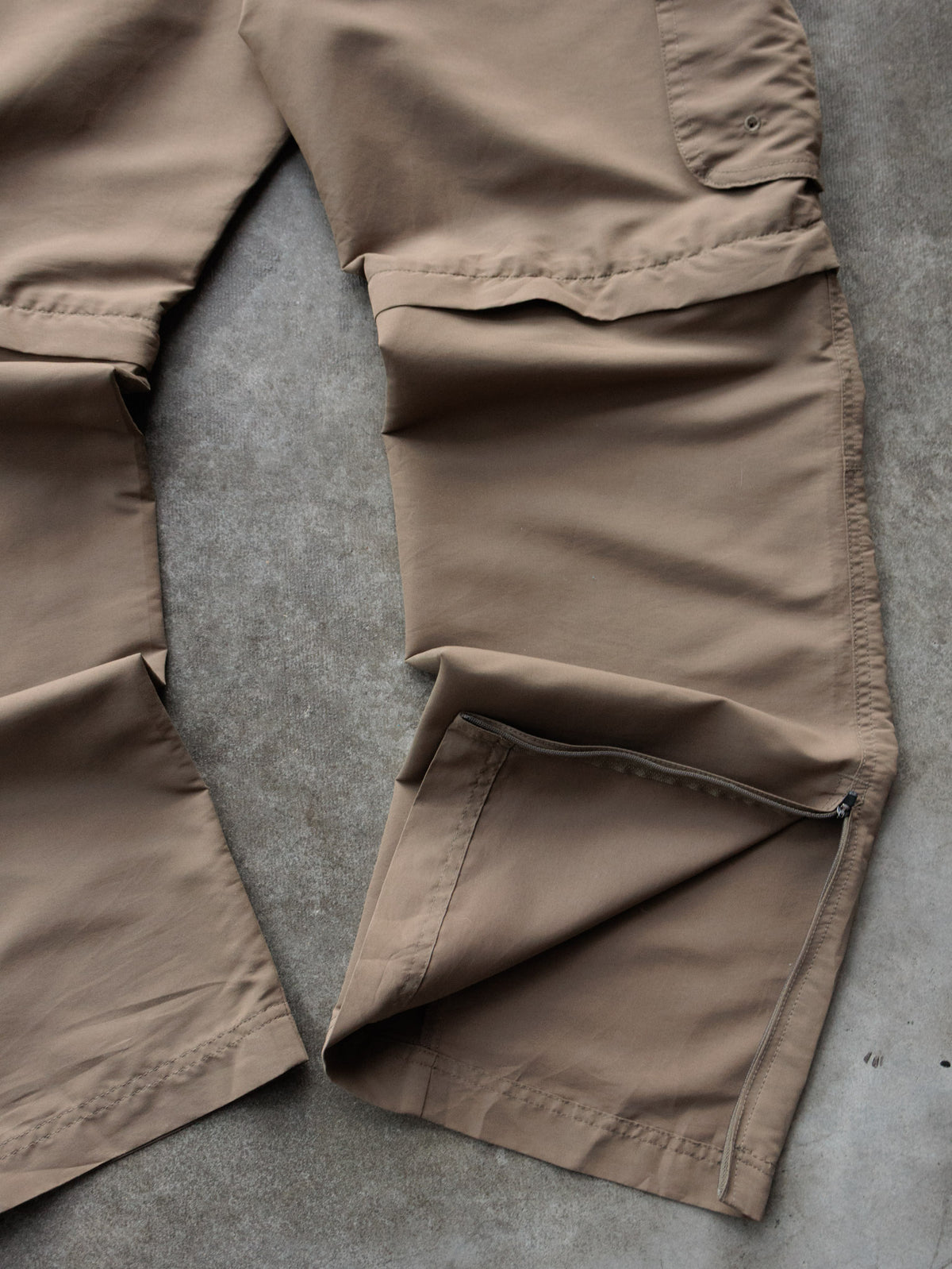 Vintage Beige Pacific Trail Cargo Pants (W34)