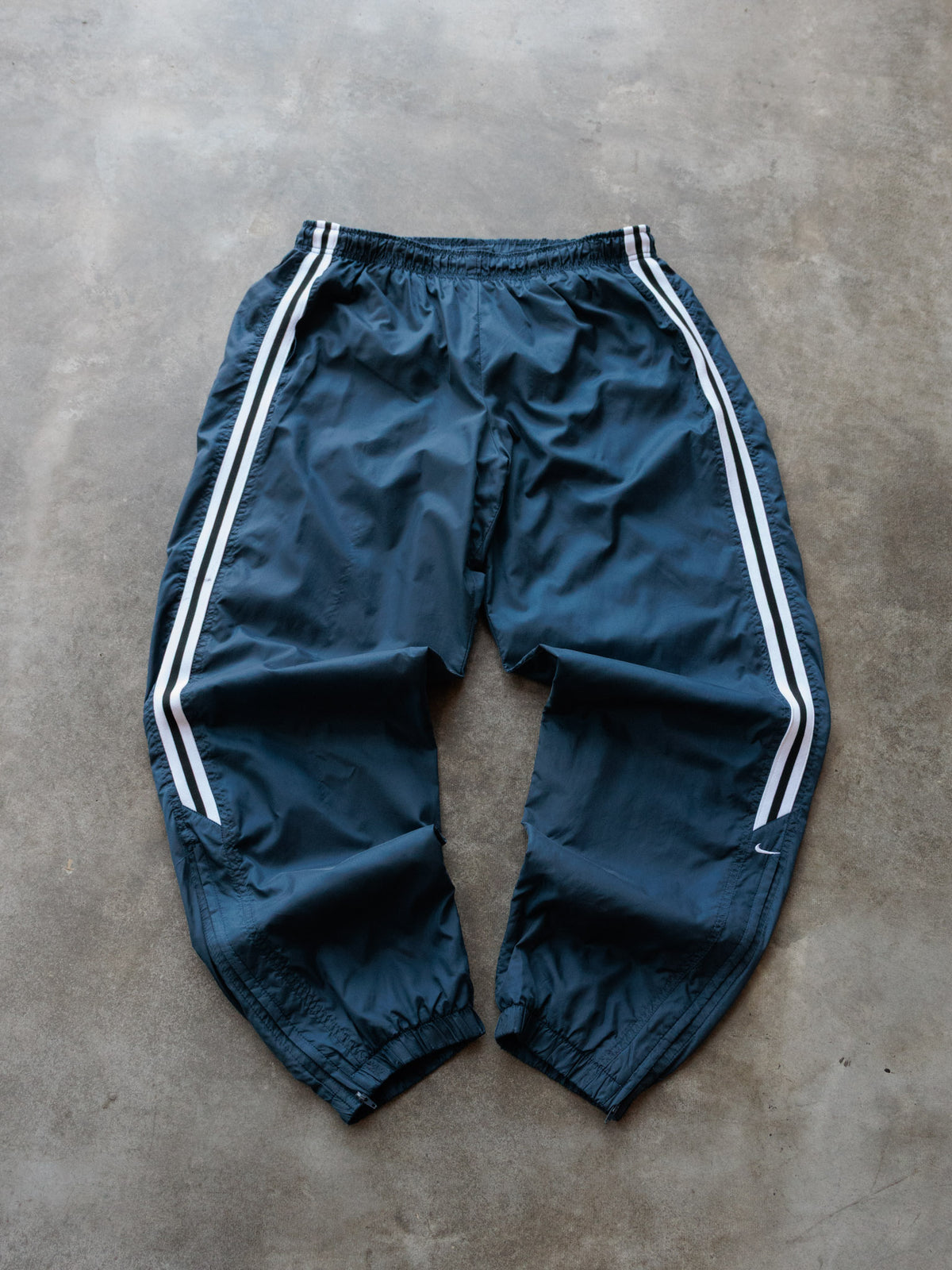 Vintage 00s Navy Nike Track Pants (L)