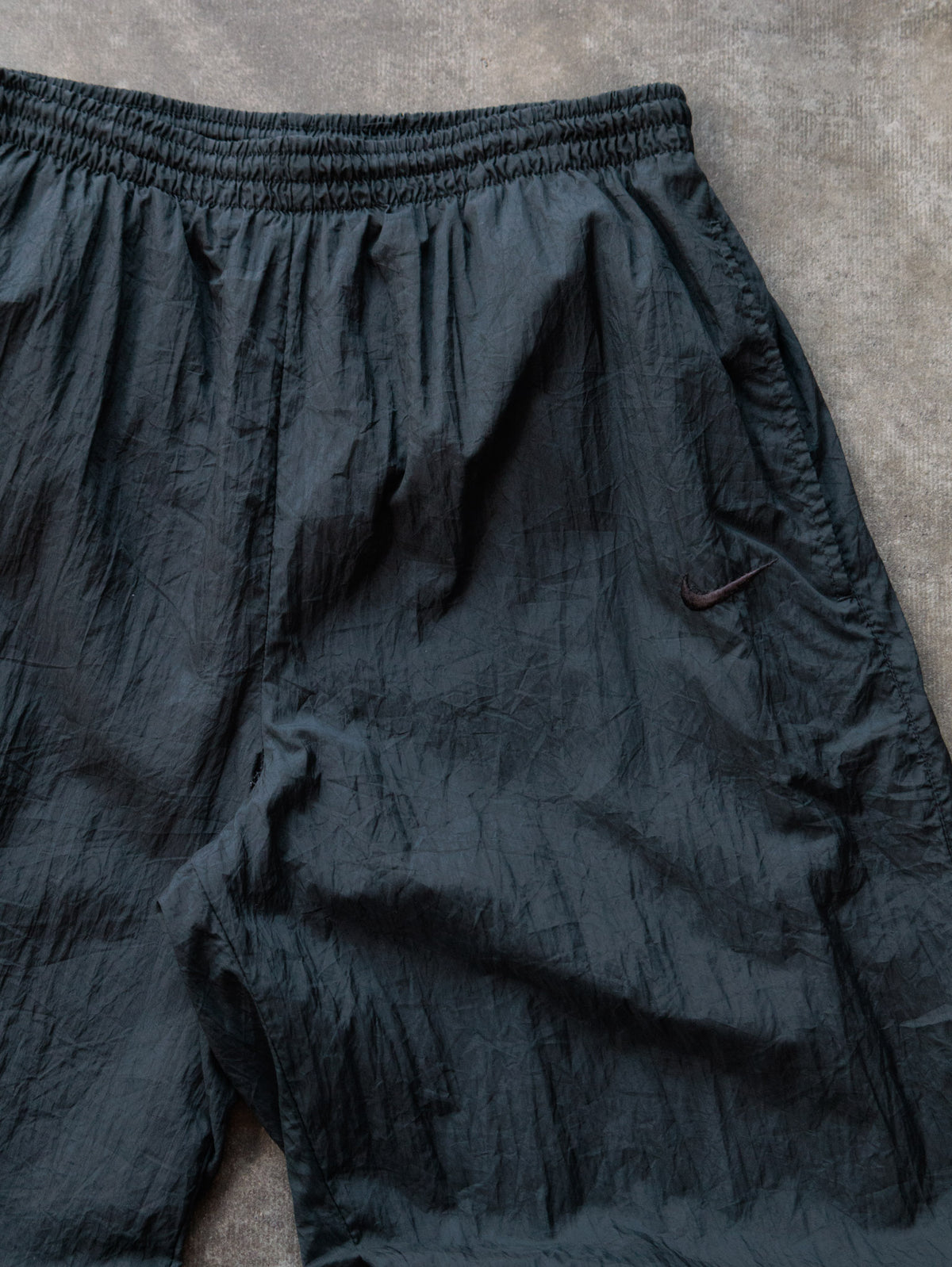 Vintage 90s Black Nike Track Pants (M)